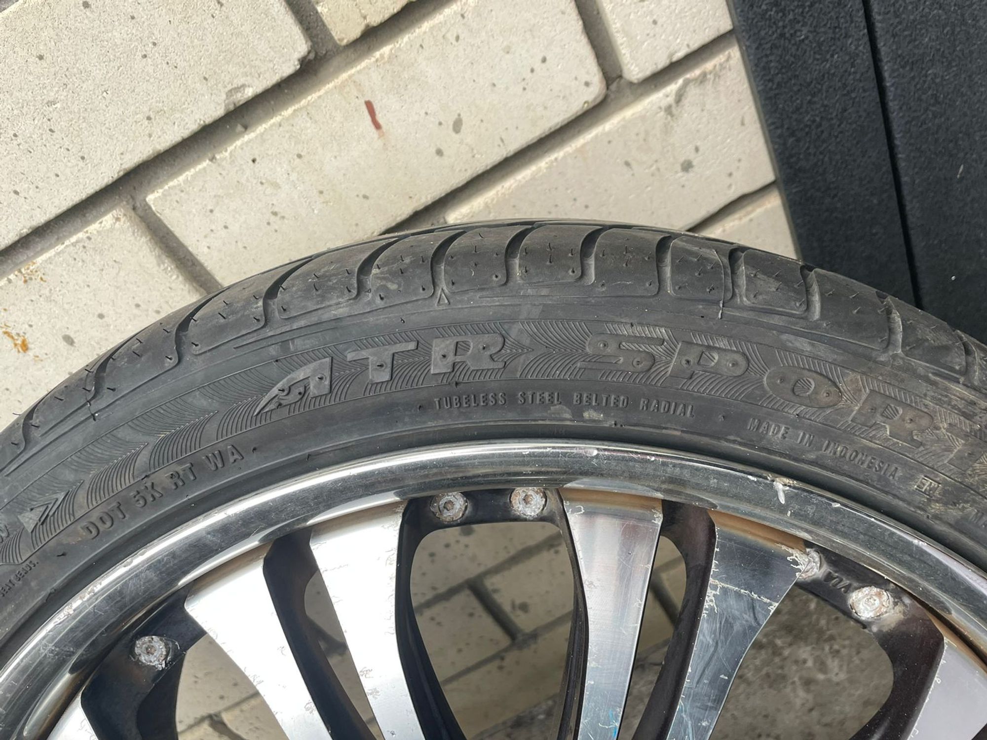https://gcs.partsauto.market/rn-stockpro.appspot.com/thmbs/userImages/772e461030aea93f4dbb6447c0f924d3/part/bed64764-c7f8-4722-95b1-6e474416fe51_1710147512127.jpg