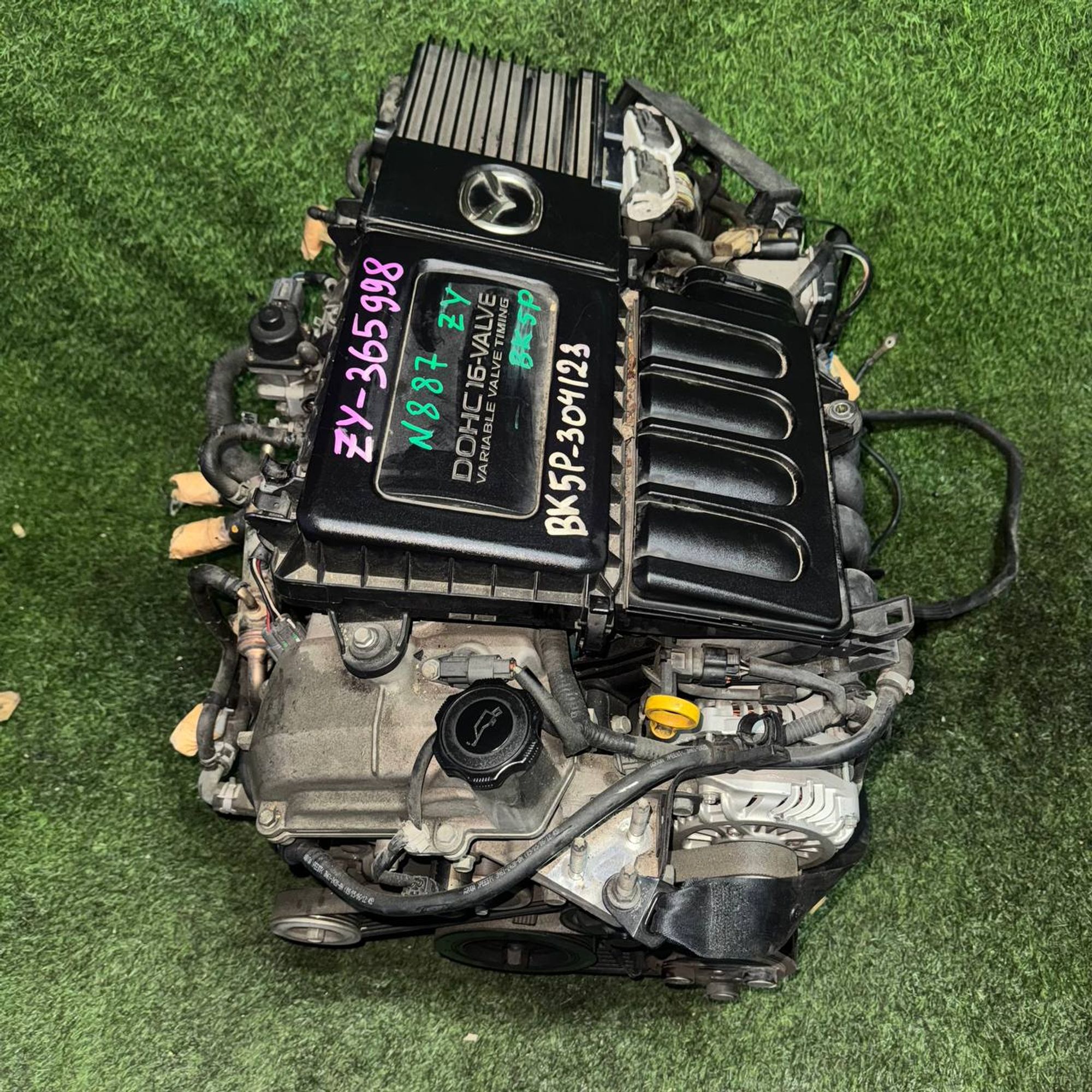 887 Двигатель Mazda Axela BK5P ZY