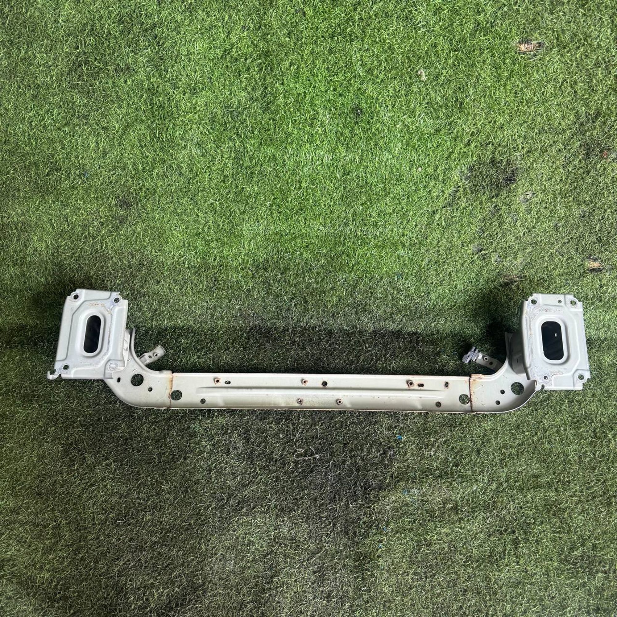 https://gcs.partsauto.market/rn-stockpro.appspot.com/thmbs/userImages/772e461030aea93f4dbb6447c0f924d3/part/e6ad55e5-71c3-40f7-b532-4ba1729679f9_1748436158146.jpg