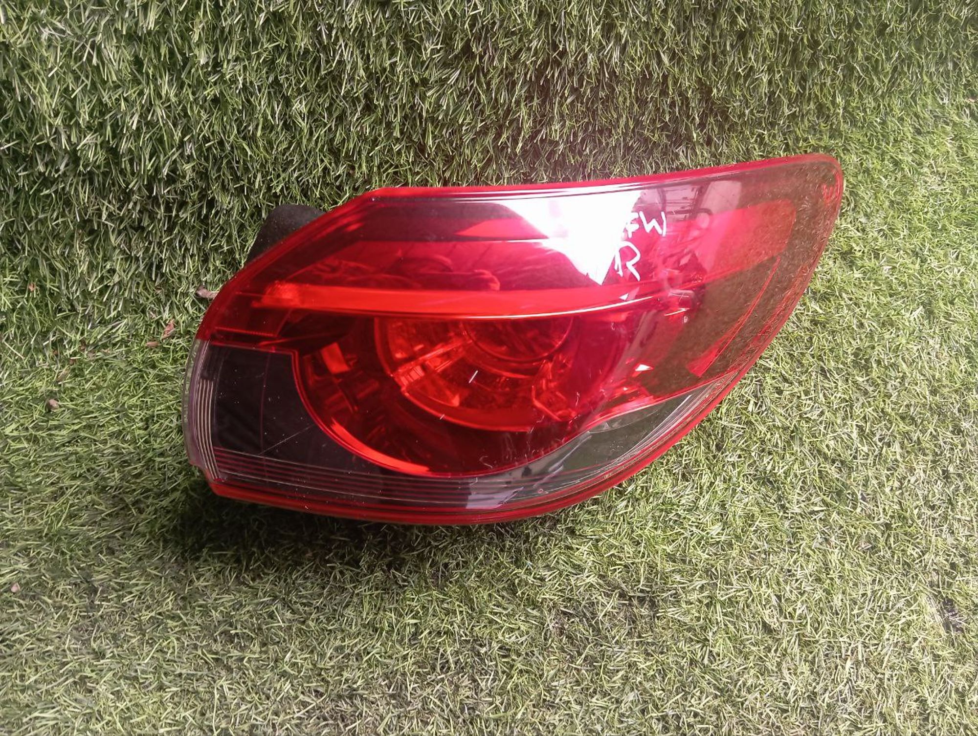 1544 Фонарь задний правый Mazda Atenza GJEFW