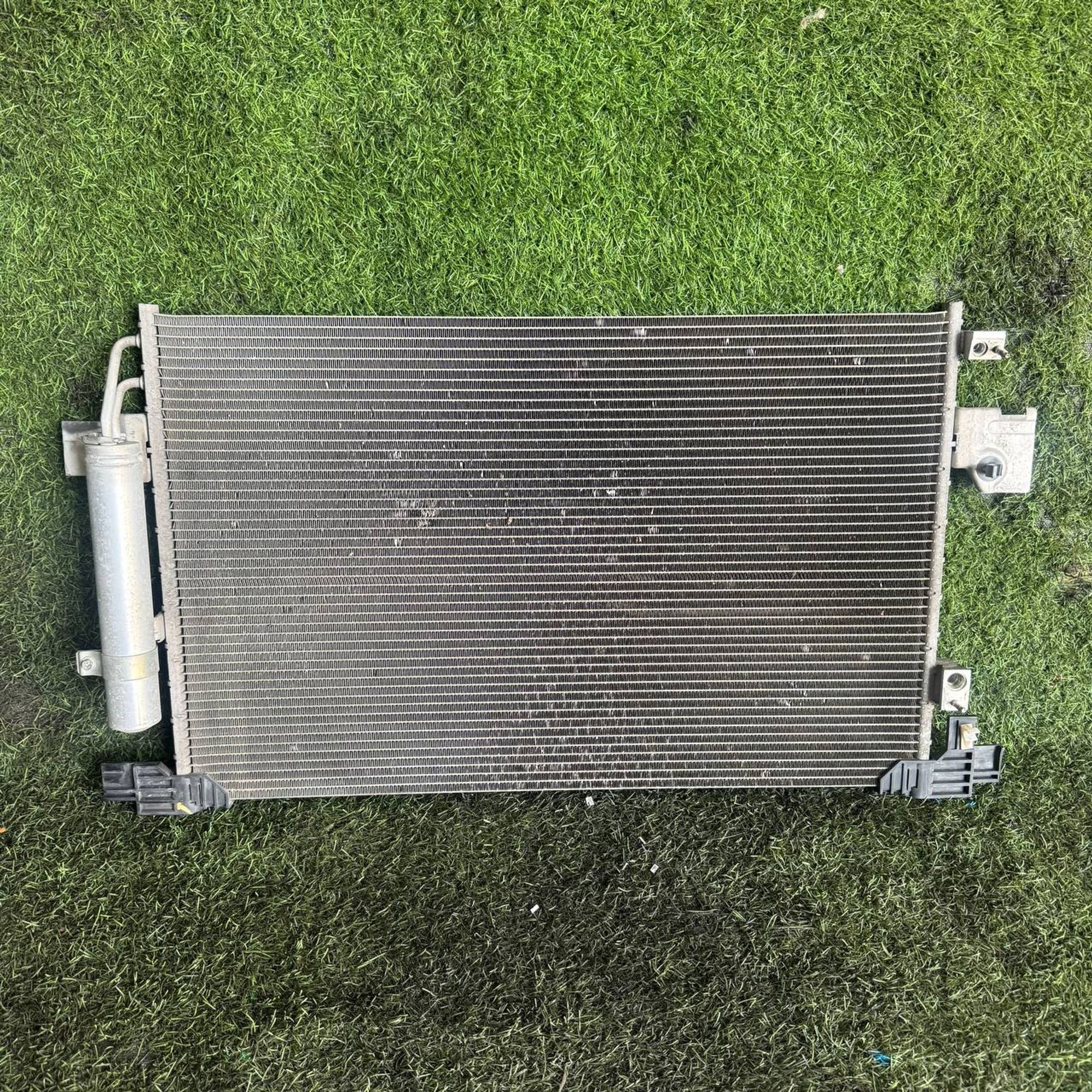 https://gcs.partsauto.market/rn-stockpro.appspot.com/thmbs/userImages/772e461030aea93f4dbb6447c0f924d3/part/f6b279e2-2dca-4e36-8efa-13e2164afd40_1748437859195.jpg