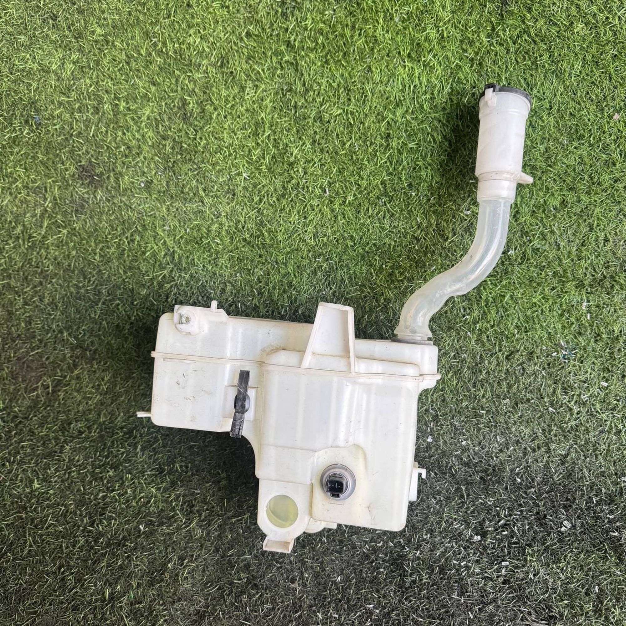https://gcs.partsauto.market/rn-stockpro.appspot.com/thmbs/userImages/772e461030aea93f4dbb6447c0f924d3/part/f8266e15-766e-4be3-af87-e9203b07cdc6_1748502384480.jpg