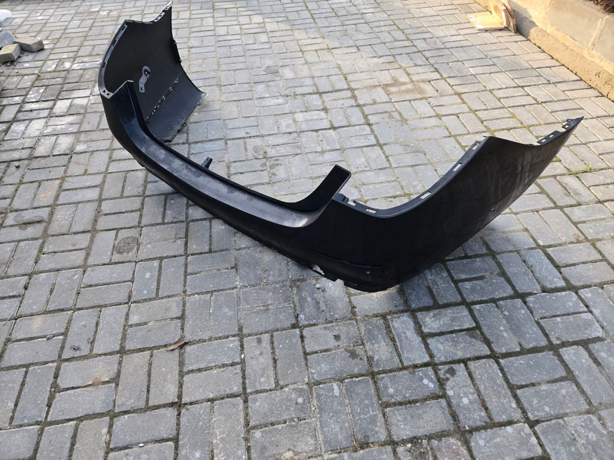 https://gcs.partsauto.market/rn-stockpro.appspot.com/thmbs/userImages/7b95e2f2d6da228decd544c56d4a2279/part/c0fe56b8-7a10-4976-91db-cccd024a9464_1747065465272.jpg