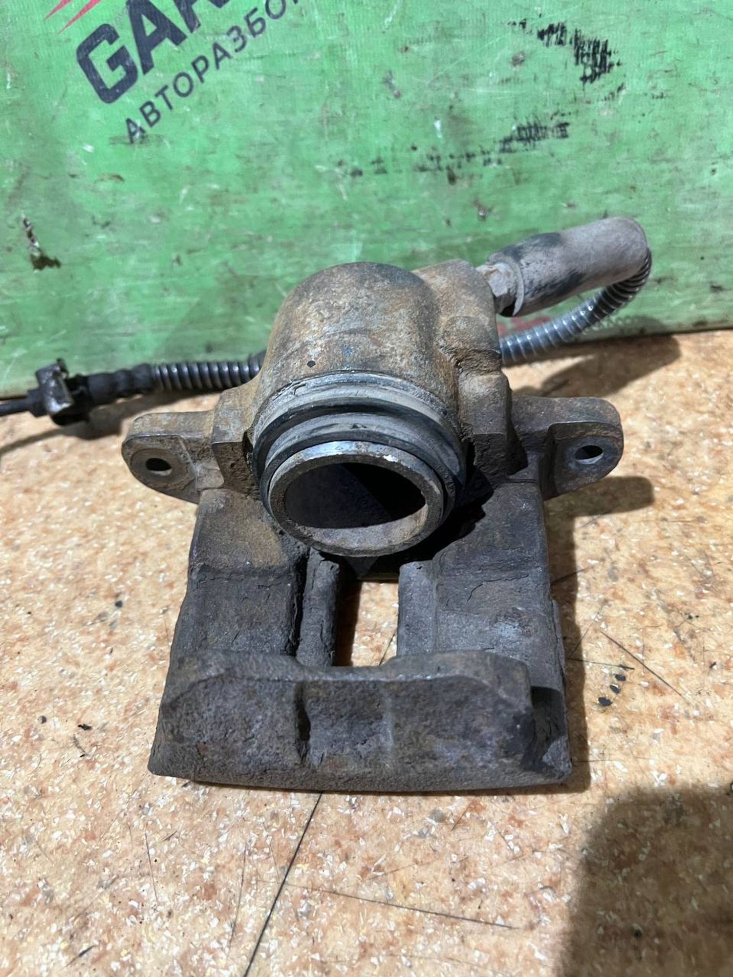 https://gcs.partsauto.market/rn-stockpro.appspot.com/thmbs/userImages/7cfef6f3f711b4301ce5946b404c3455/part/05f4bddb-5427-44de-be74-2965e99cd6e6_1747390886199.jpg