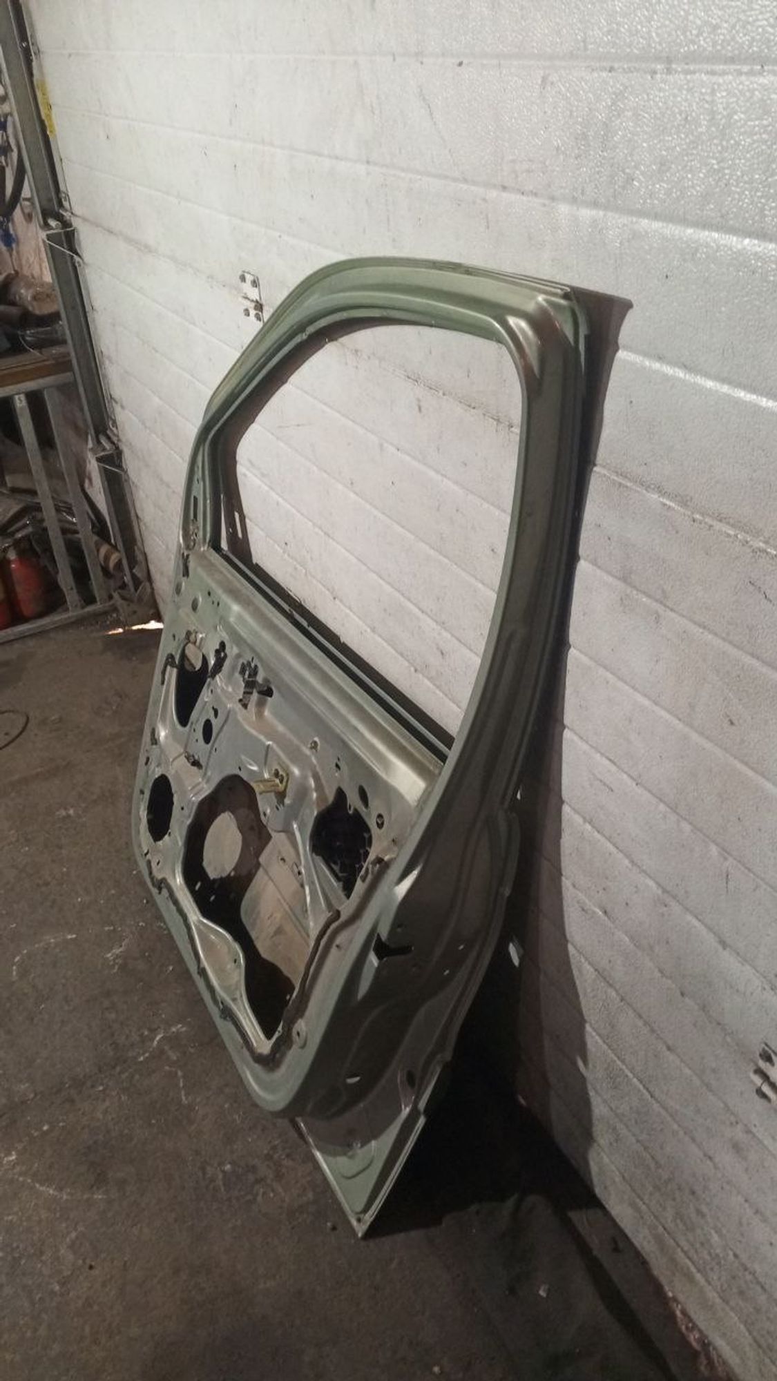 https://gcs.partsauto.market/rn-stockpro.appspot.com/thmbs/userImages/7cfef6f3f711b4301ce5946b404c3455/part/0ae3bead-6074-4430-992d-d57f493b6139_1739208551799.jpg