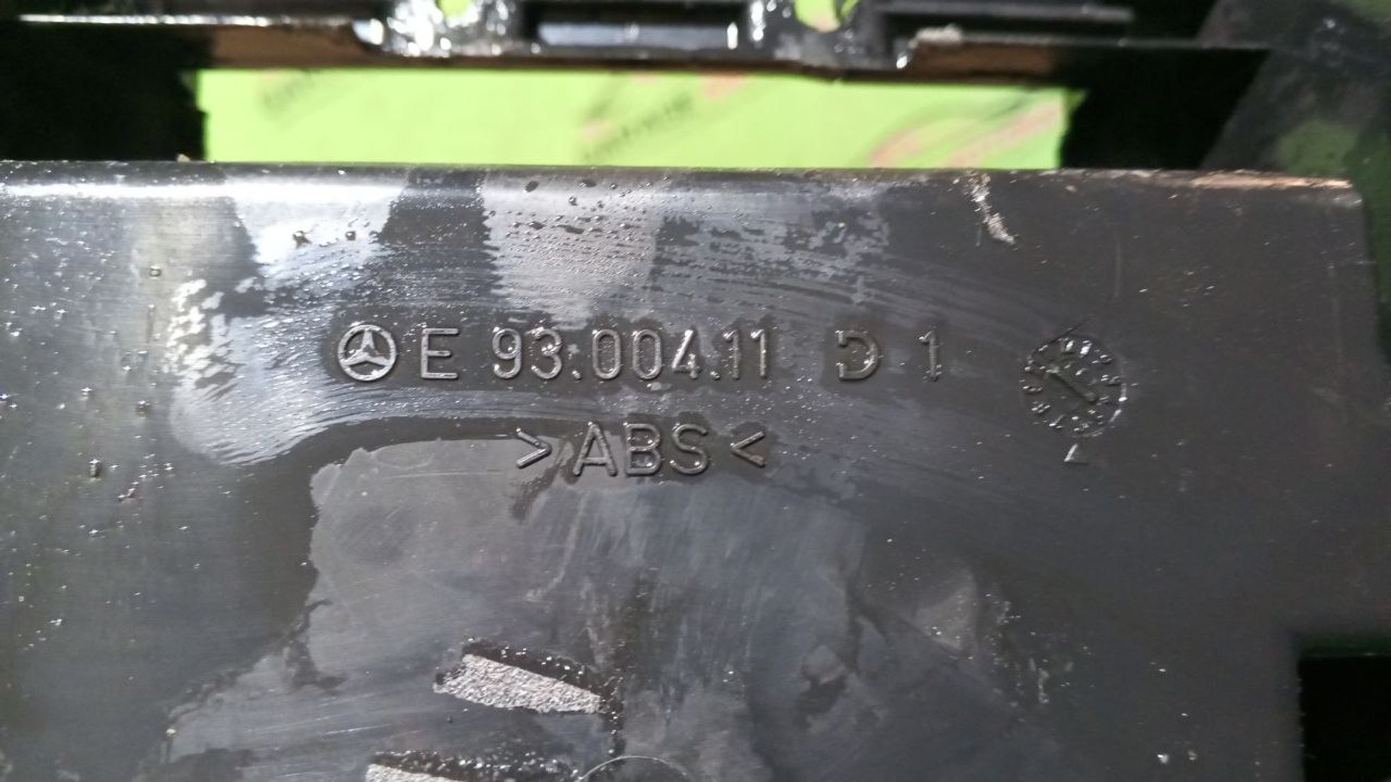 https://gcs.partsauto.market/rn-stockpro.appspot.com/thmbs/userImages/7cfef6f3f711b4301ce5946b404c3455/part/12c93d73-6b38-46aa-965a-115b4809440b_1734699099711.jpg