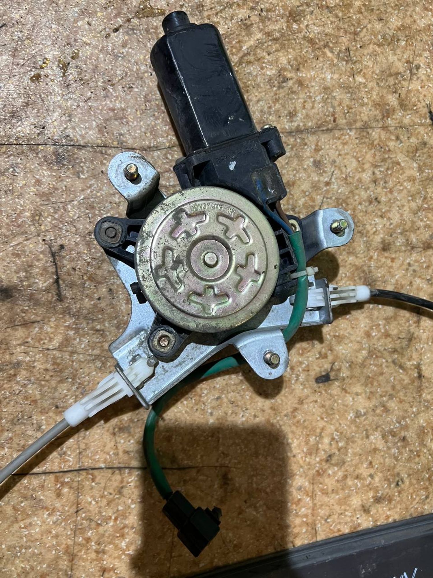 https://gcs.partsauto.market/rn-stockpro.appspot.com/thmbs/userImages/7cfef6f3f711b4301ce5946b404c3455/part/29544be3-0e74-47e2-b667-0d1fbfcdd4ad_1747129296723.jpg