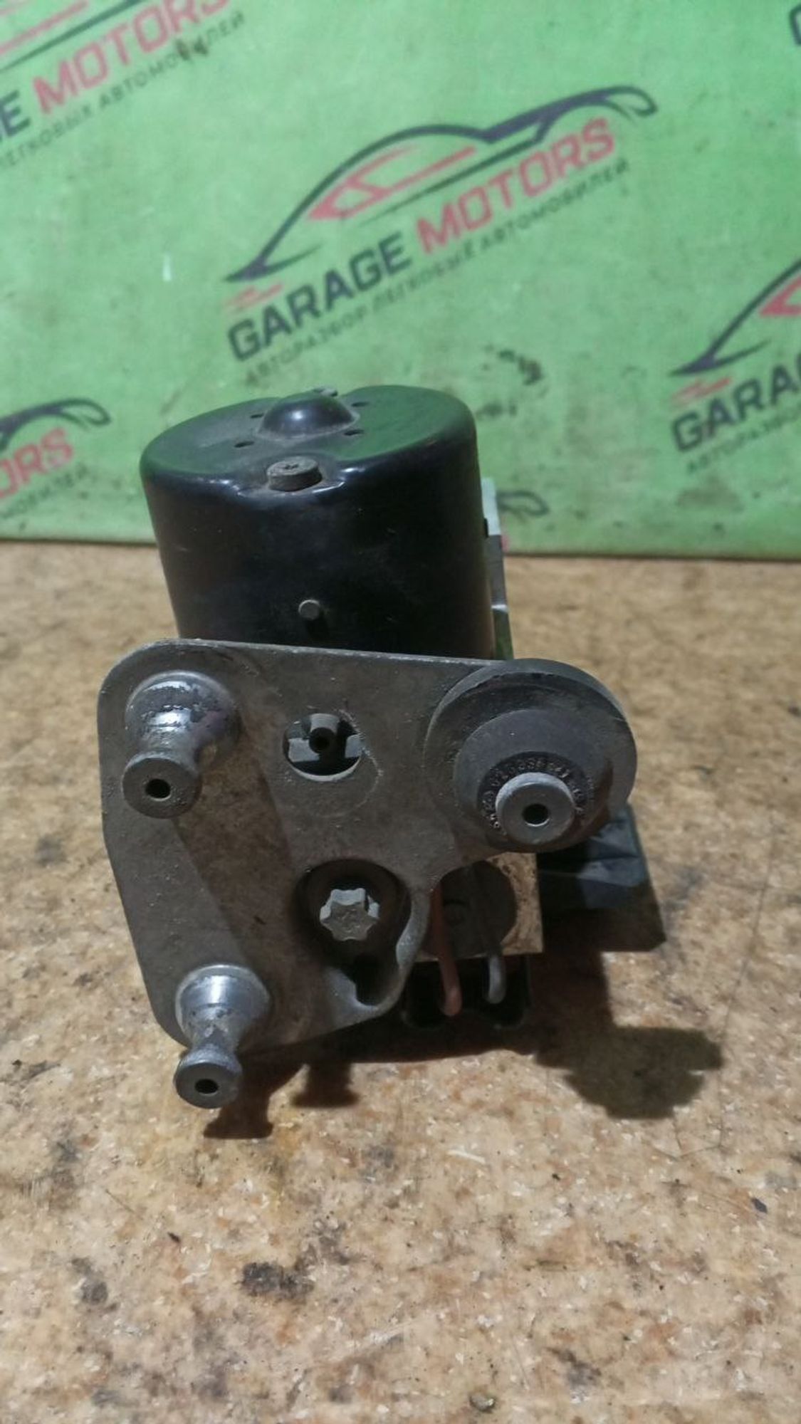https://gcs.partsauto.market/rn-stockpro.appspot.com/thmbs/userImages/7cfef6f3f711b4301ce5946b404c3455/part/2a6d1d5e-5ba6-4391-8e47-c6b665d47bde_1735213275339.jpg
