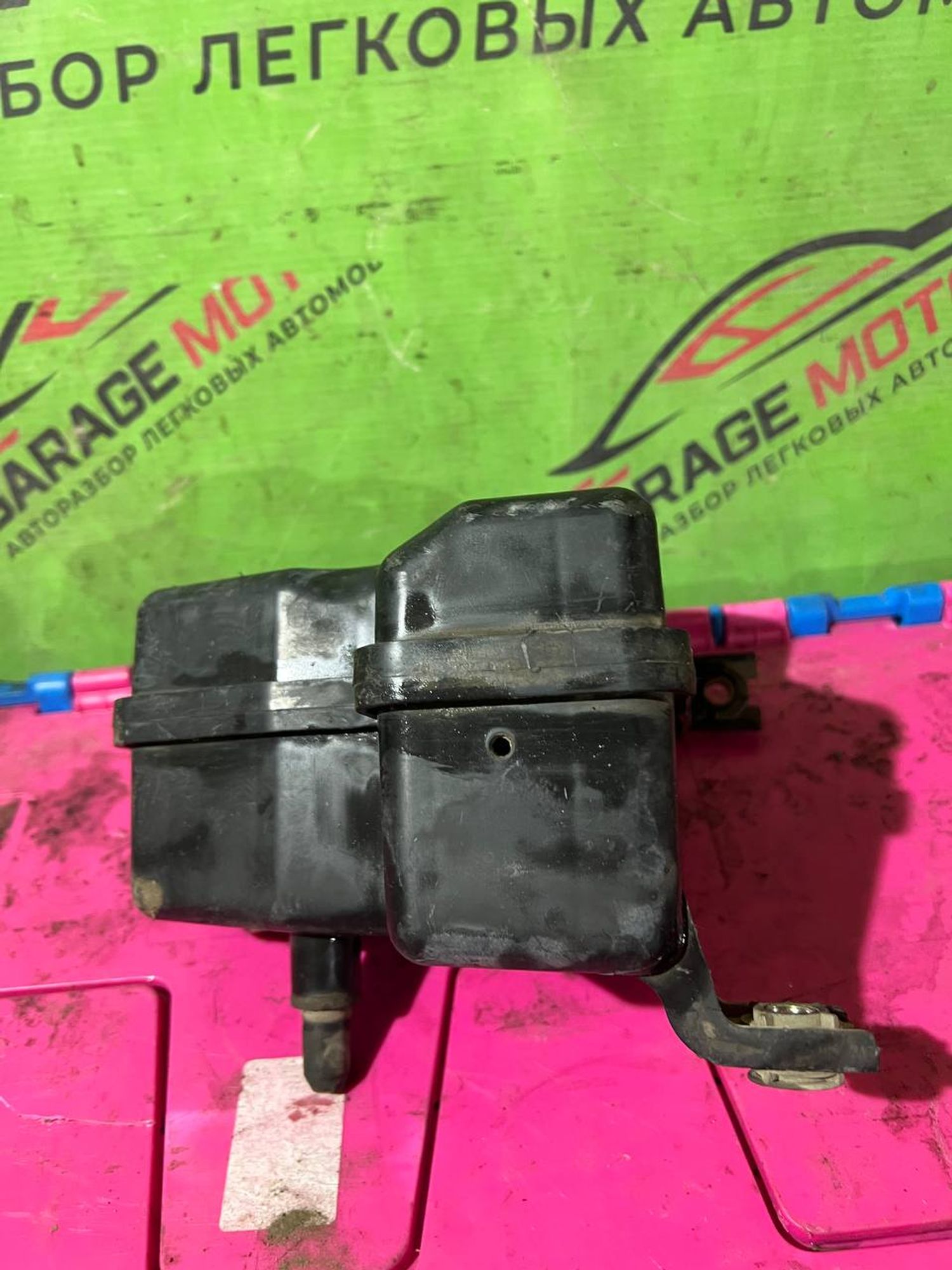https://gcs.partsauto.market/rn-stockpro.appspot.com/thmbs/userImages/7cfef6f3f711b4301ce5946b404c3455/part/2d84a5f3-d0d9-4e0b-8909-044da9c562c6_1747164658612.jpg