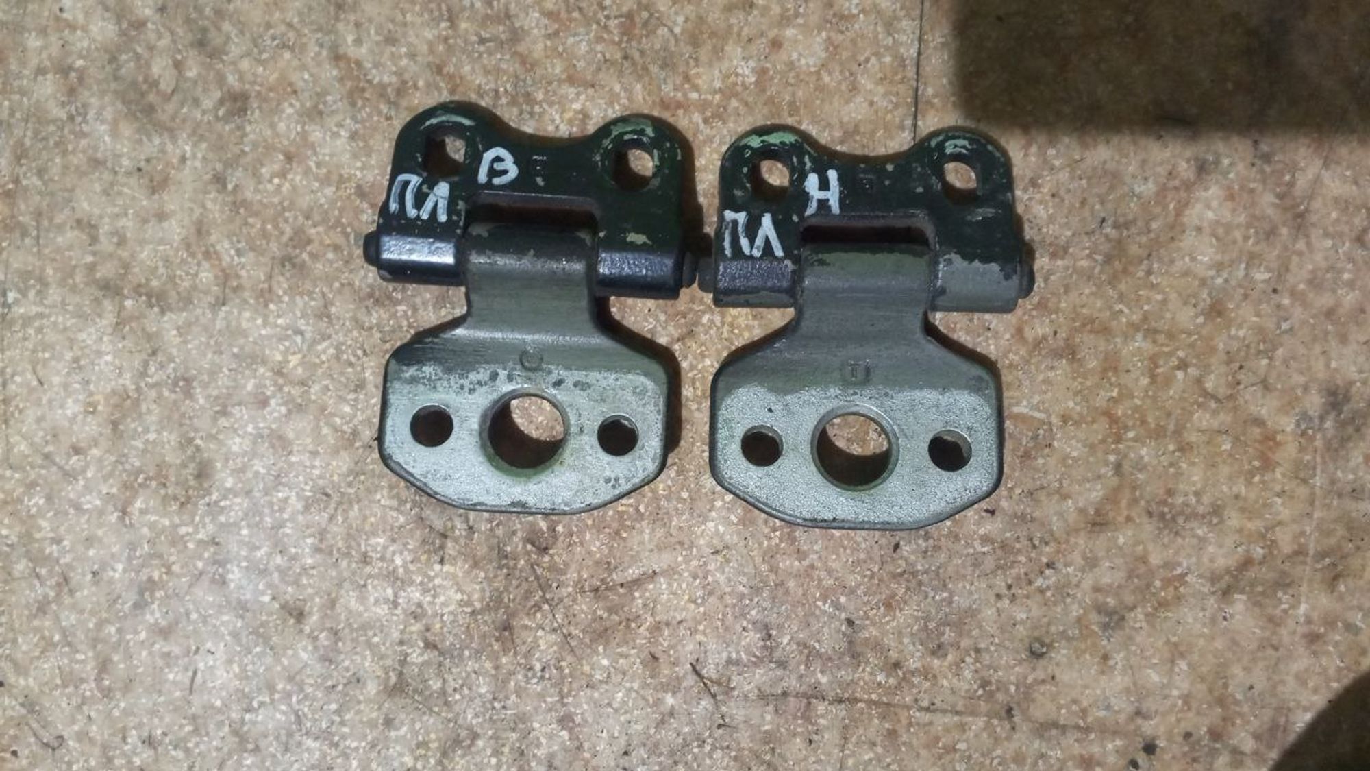 https://gcs.partsauto.market/rn-stockpro.appspot.com/thmbs/userImages/7cfef6f3f711b4301ce5946b404c3455/part/303028b6-6727-4316-8b70-82dfb28bd63e_1736506931628.jpg