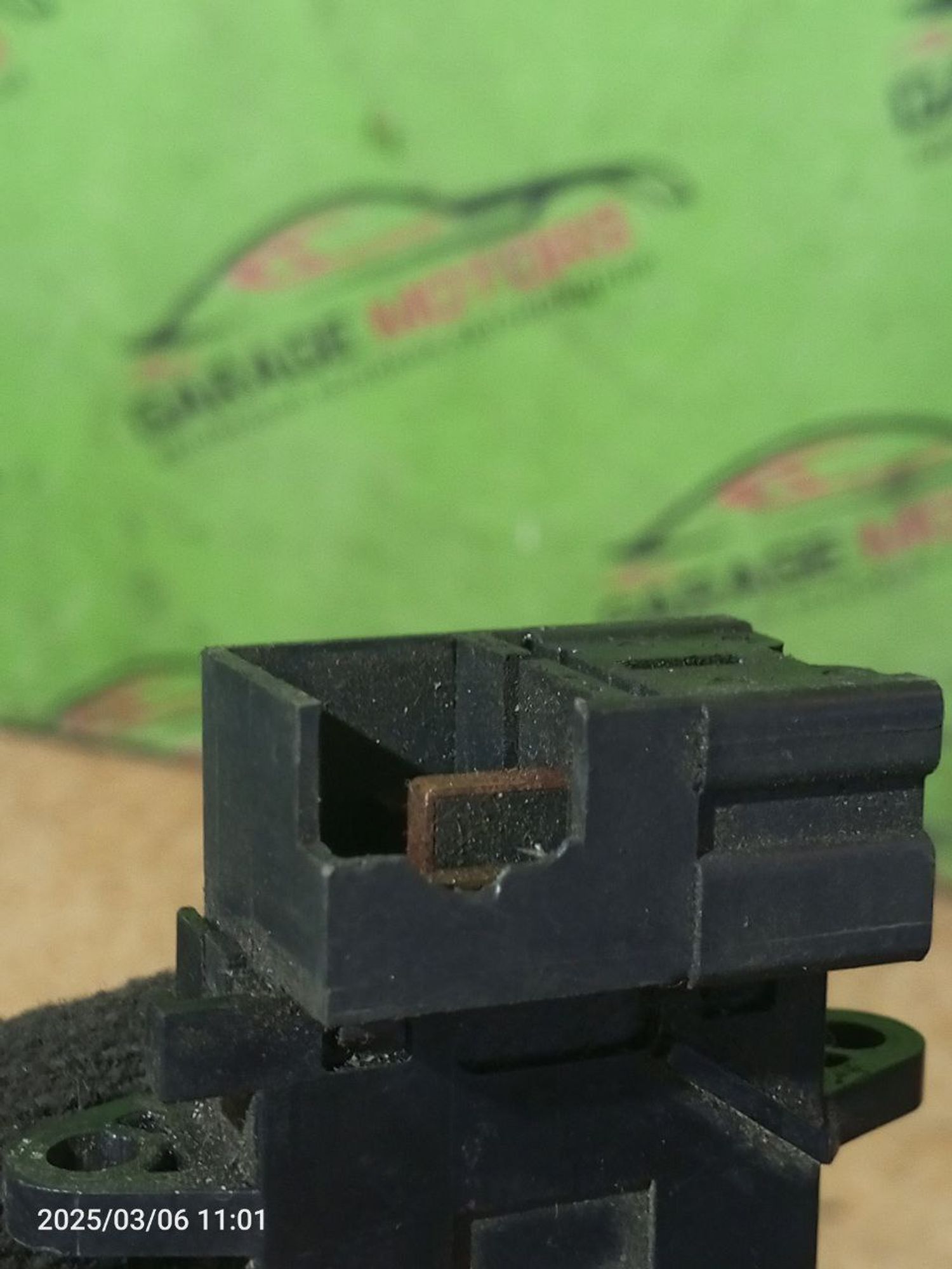 https://gcs.partsauto.market/rn-stockpro.appspot.com/thmbs/userImages/7cfef6f3f711b4301ce5946b404c3455/part/45e5c053-3953-4f05-9806-e2324a0858fa_1741279297929.jpg