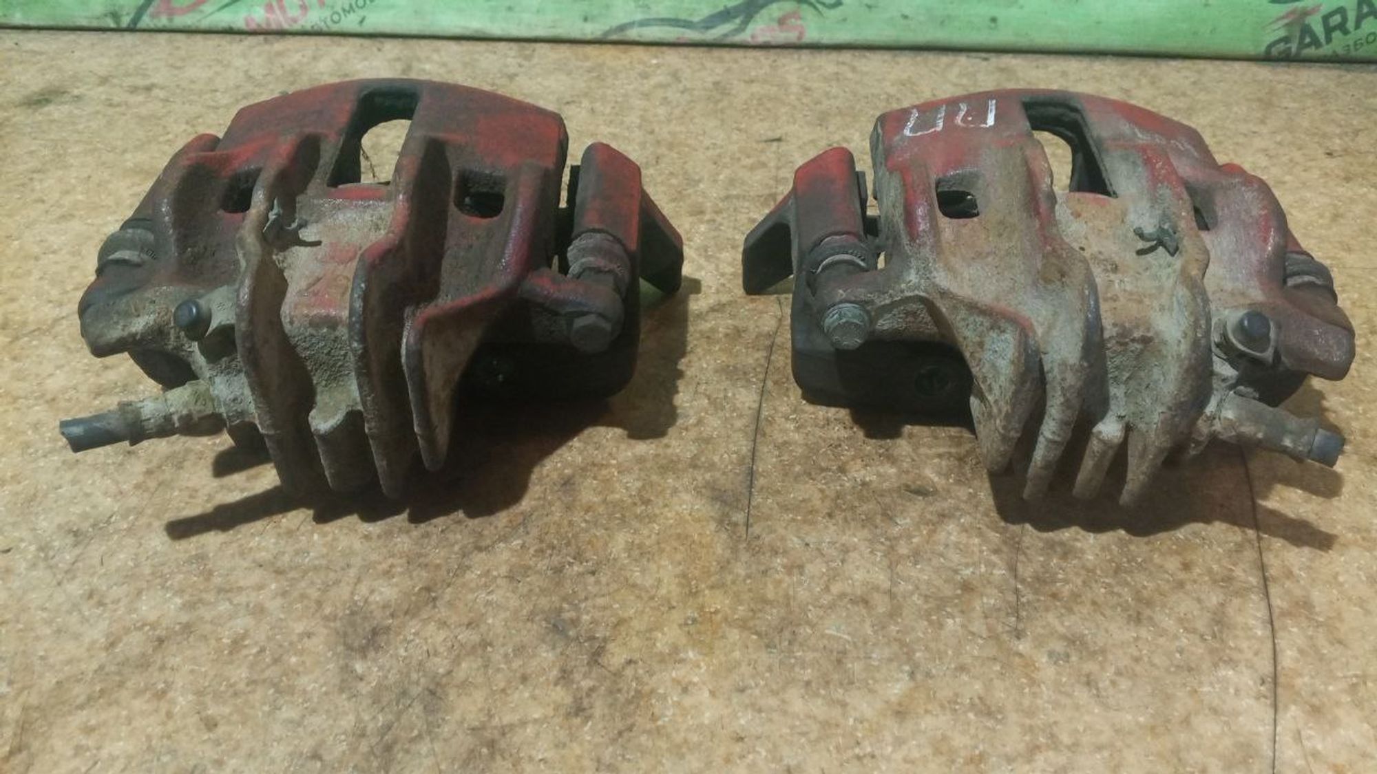 https://gcs.partsauto.market/rn-stockpro.appspot.com/thmbs/userImages/7cfef6f3f711b4301ce5946b404c3455/part/5f19bbf1-f67f-4bf3-acd1-8a8185910844_1737703648571.jpg