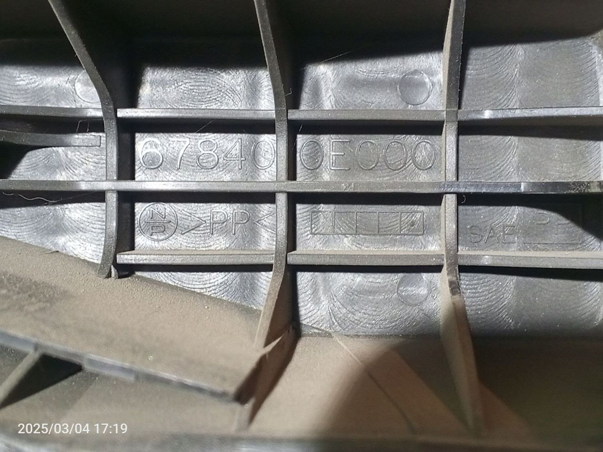 https://gcs.partsauto.market/rn-stockpro.appspot.com/thmbs/userImages/7cfef6f3f711b4301ce5946b404c3455/part/6b63fd2f-ff47-4332-8a07-d1d00c2825c2_1741106055815.jpg