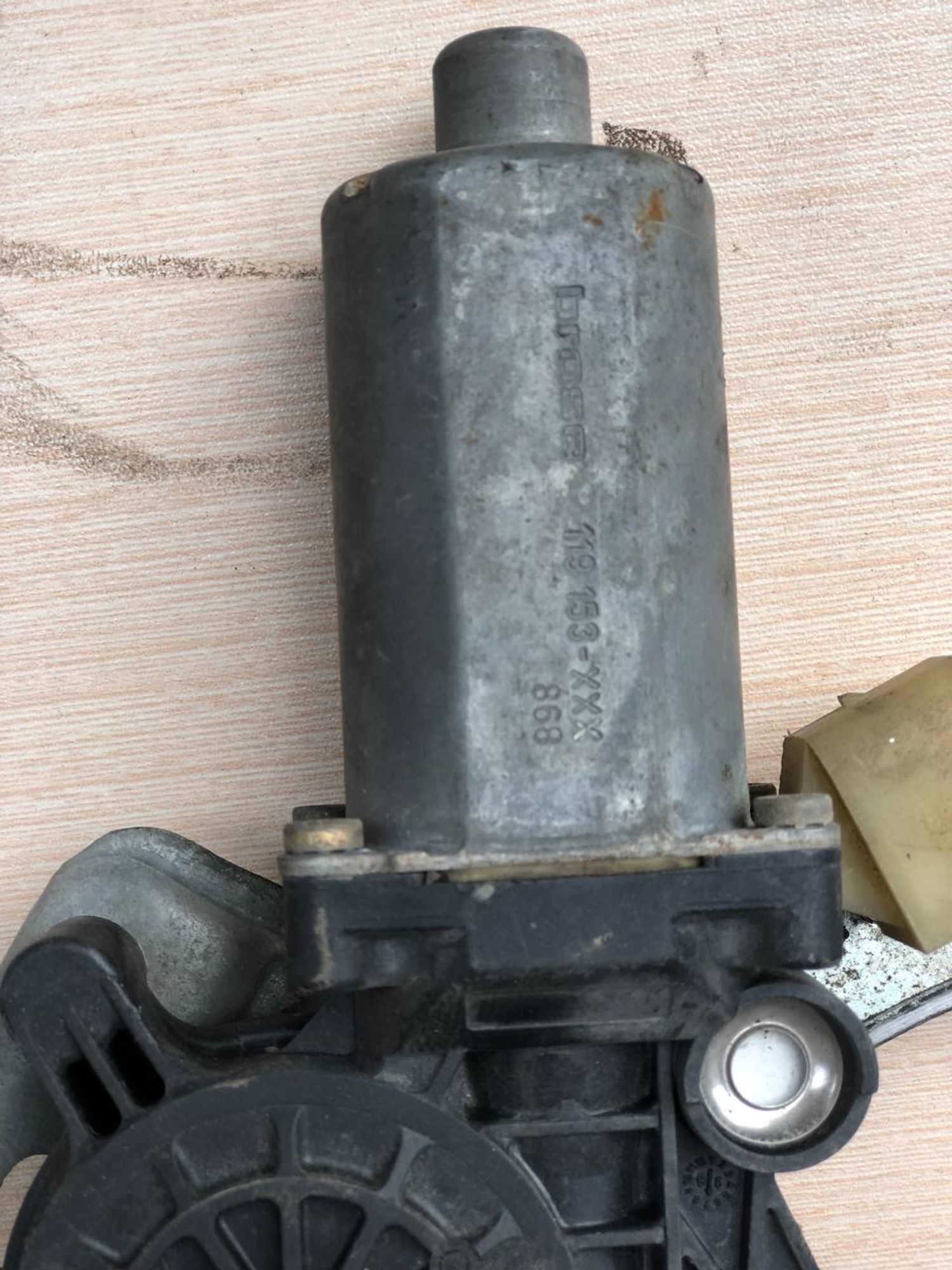 https://gcs.partsauto.market/rn-stockpro.appspot.com/thmbs/userImages/7cfef6f3f711b4301ce5946b404c3455/part/7020d2bb-44f8-45f1-9a94-be74c976e007_1744285339886.jpg