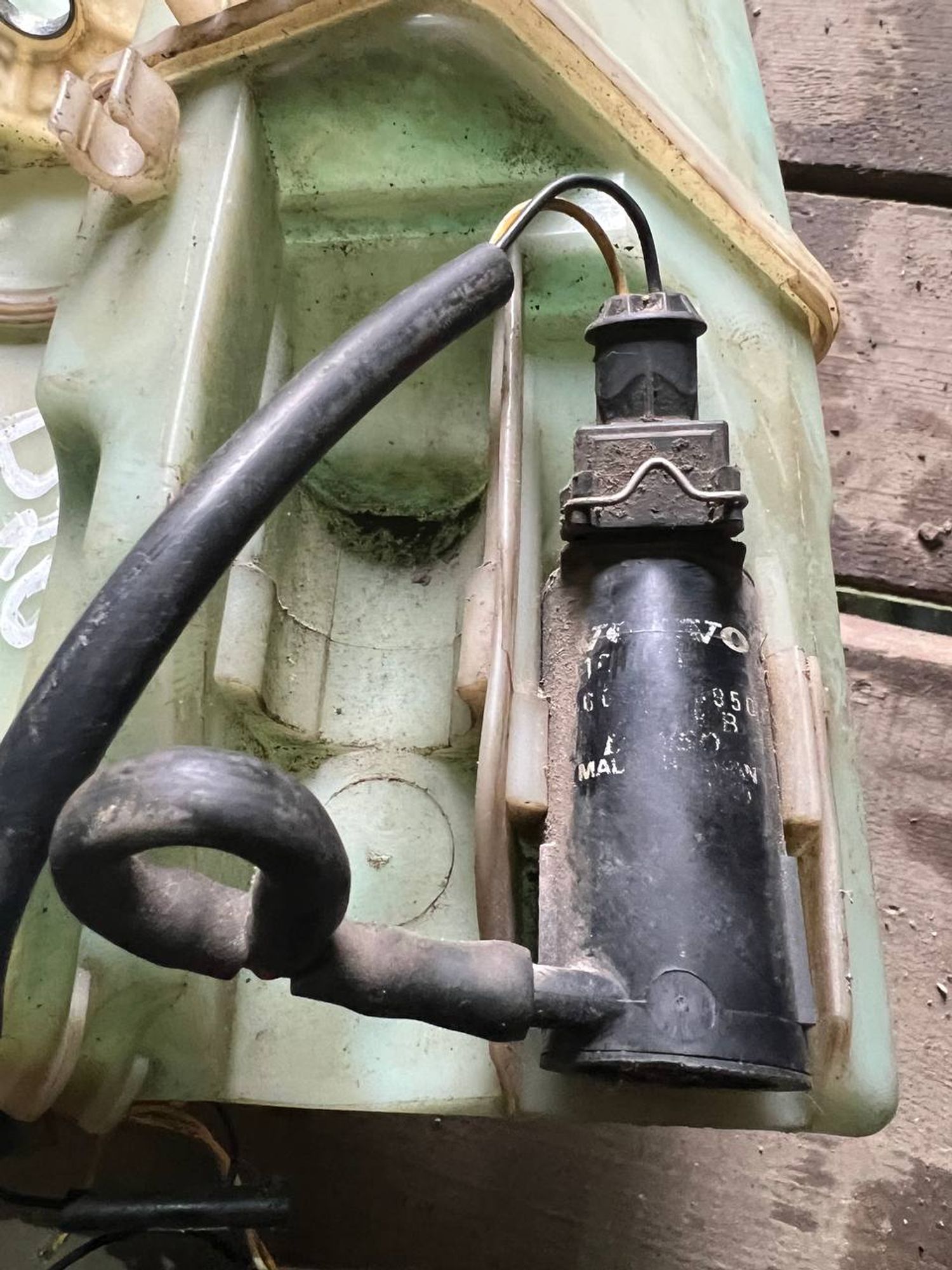 https://gcs.partsauto.market/rn-stockpro.appspot.com/thmbs/userImages/7cfef6f3f711b4301ce5946b404c3455/part/718c9553-fd15-46ff-af8e-f2d3b638343d_1744714665792.jpg