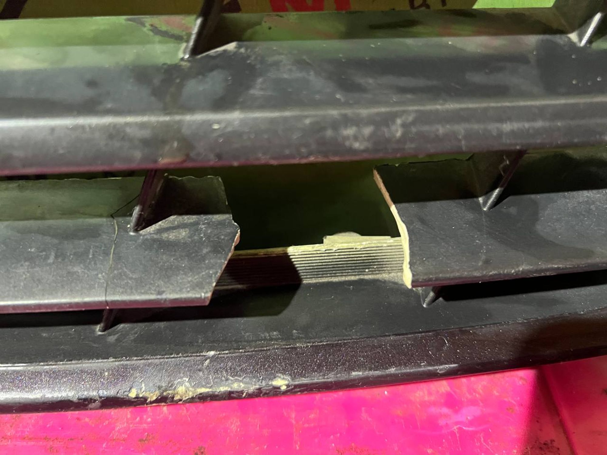 https://gcs.partsauto.market/rn-stockpro.appspot.com/thmbs/userImages/7cfef6f3f711b4301ce5946b404c3455/part/78cec975-8490-4bbb-843d-e87c49eb559e_1747164471321.jpg