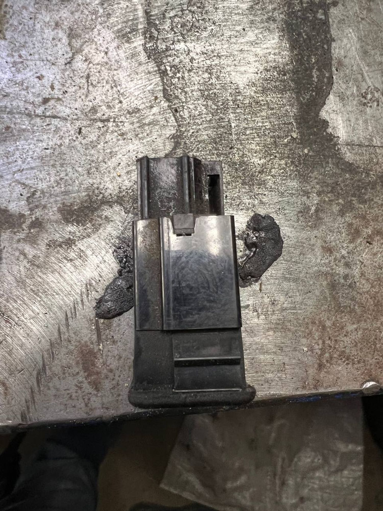 https://gcs.partsauto.market/rn-stockpro.appspot.com/thmbs/userImages/7cfef6f3f711b4301ce5946b404c3455/part/844ee941-7aaa-49c8-a69c-81e1e0b28adb_1743412224532.jpg