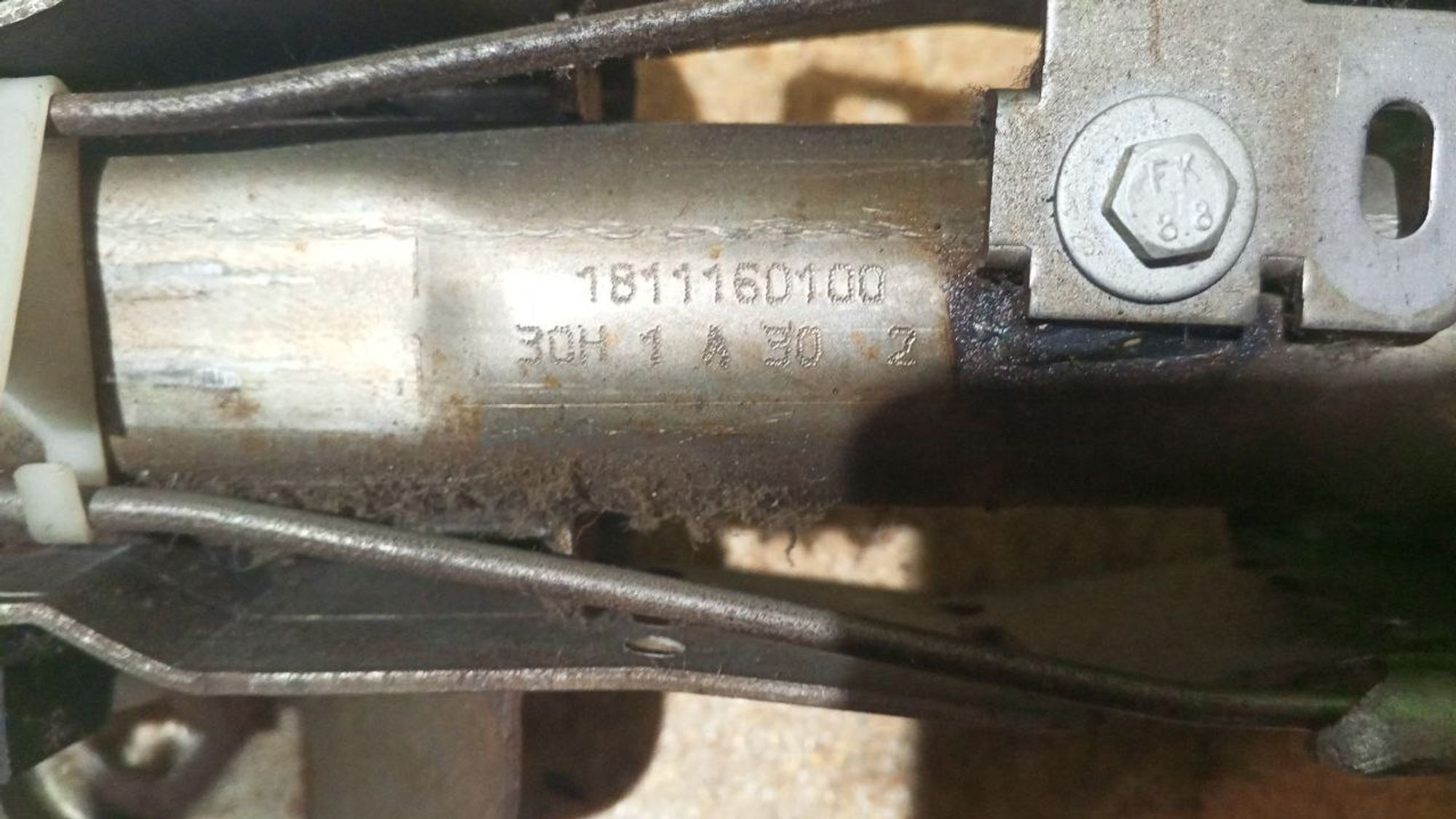 https://gcs.partsauto.market/rn-stockpro.appspot.com/thmbs/userImages/7cfef6f3f711b4301ce5946b404c3455/part/8edbfb06-6a67-46e8-897e-a9c155d556dd_1738581295063.jpg