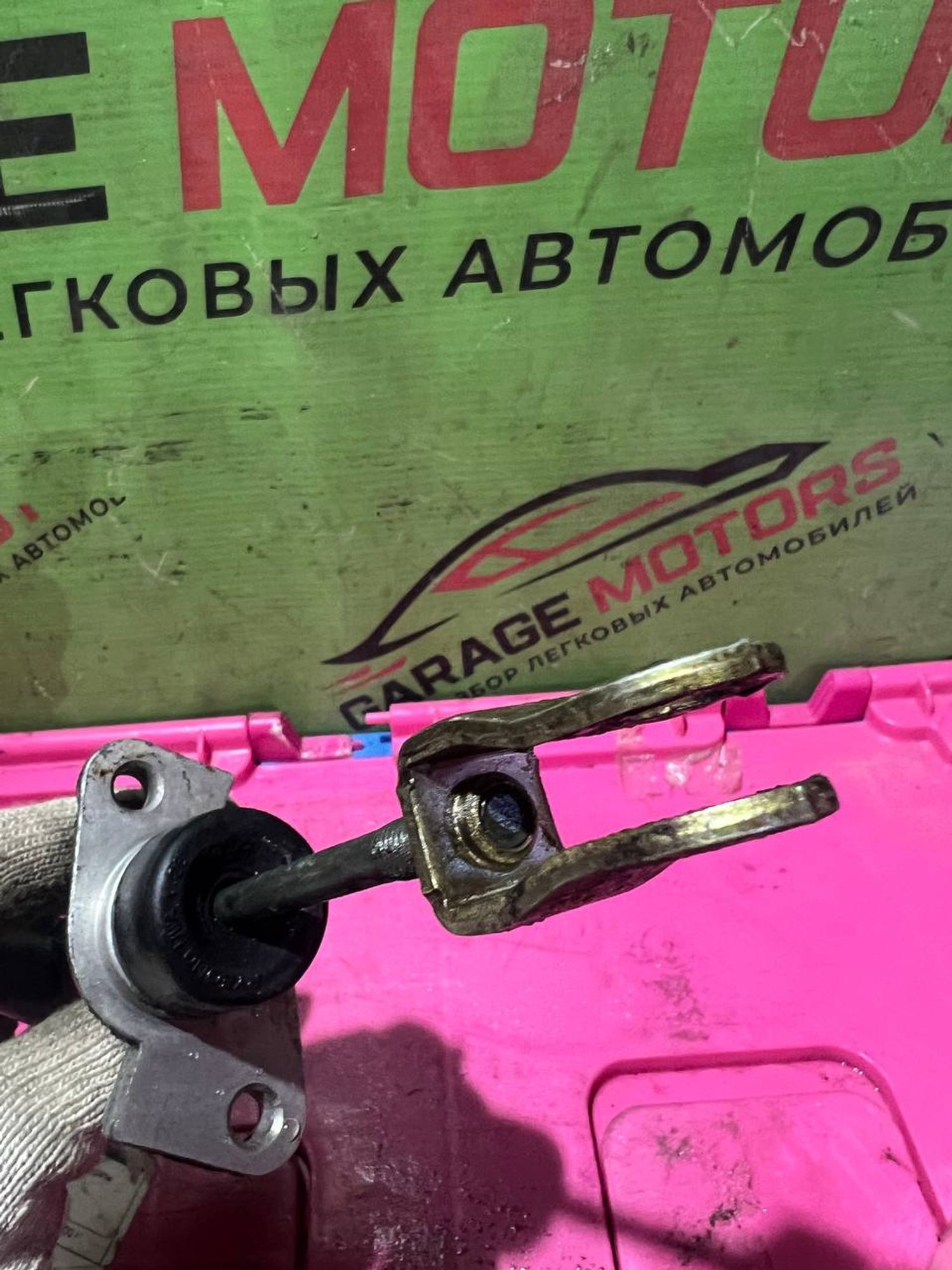 https://gcs.partsauto.market/rn-stockpro.appspot.com/thmbs/userImages/7cfef6f3f711b4301ce5946b404c3455/part/8f8bbbe9-57e2-4235-ba6d-fdd095186562_1748512454900.jpg