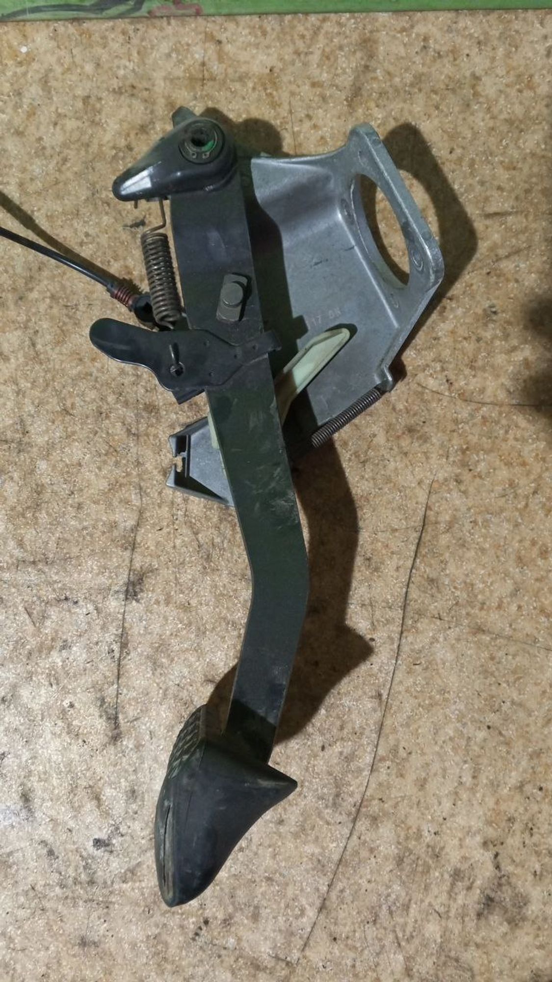 https://gcs.partsauto.market/rn-stockpro.appspot.com/thmbs/userImages/7cfef6f3f711b4301ce5946b404c3455/part/9961892e-17a4-434c-be83-b4b7673c6e5e_1735213649576.jpg