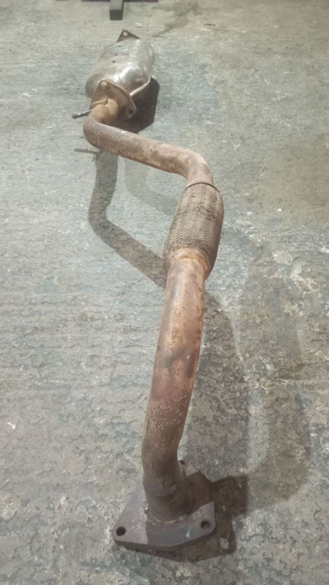 https://gcs.partsauto.market/rn-stockpro.appspot.com/thmbs/userImages/7cfef6f3f711b4301ce5946b404c3455/part/9b377f09-4ef1-479c-a832-2b3a9ad35807_1746960854233.jpg