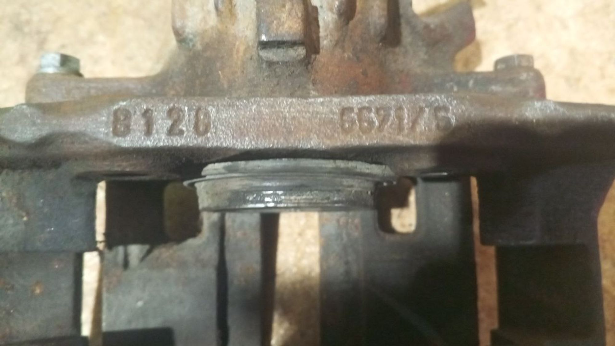 https://gcs.partsauto.market/rn-stockpro.appspot.com/thmbs/userImages/7cfef6f3f711b4301ce5946b404c3455/part/a1faa72c-9249-4a5d-8692-fae6f9e20aef_1737703649387.jpg