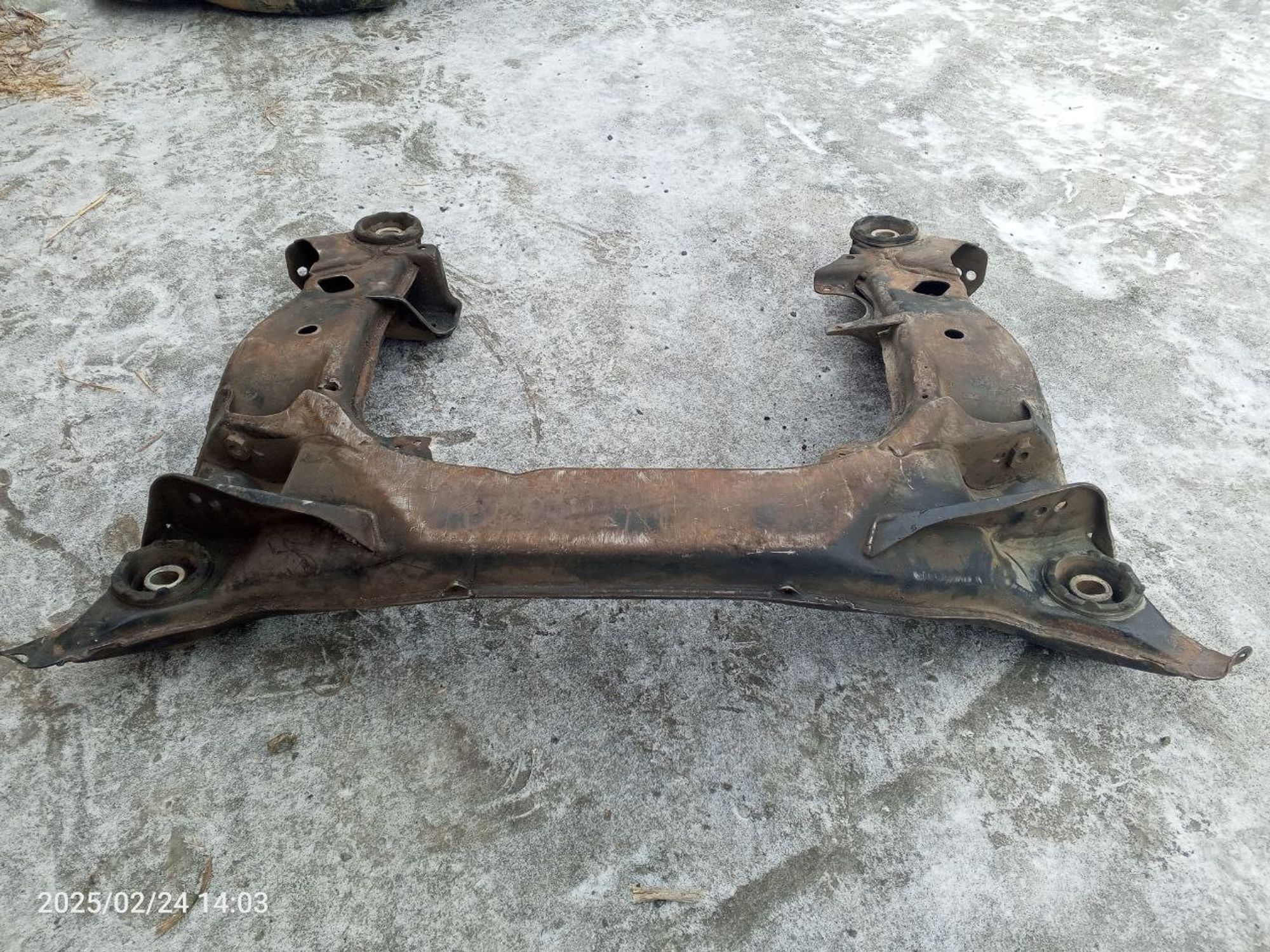 https://gcs.partsauto.market/rn-stockpro.appspot.com/thmbs/userImages/7cfef6f3f711b4301ce5946b404c3455/part/a6634e84-acac-418b-86d3-2ead27f48d0e_1740401394871.jpg