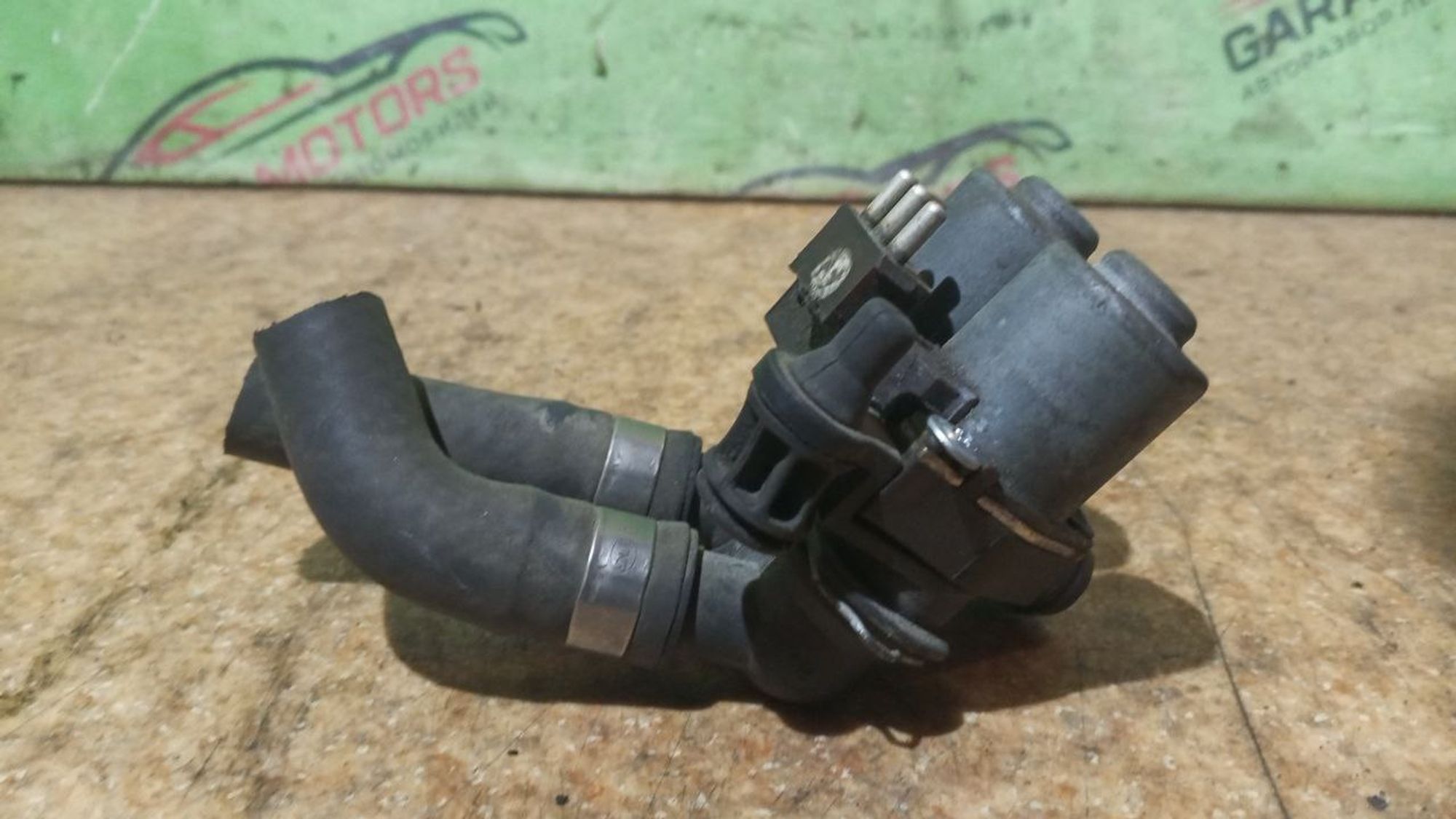https://gcs.partsauto.market/rn-stockpro.appspot.com/thmbs/userImages/7cfef6f3f711b4301ce5946b404c3455/part/af6da799-561f-4cbe-b481-d9d1786ce7ce_1736964772296.jpg