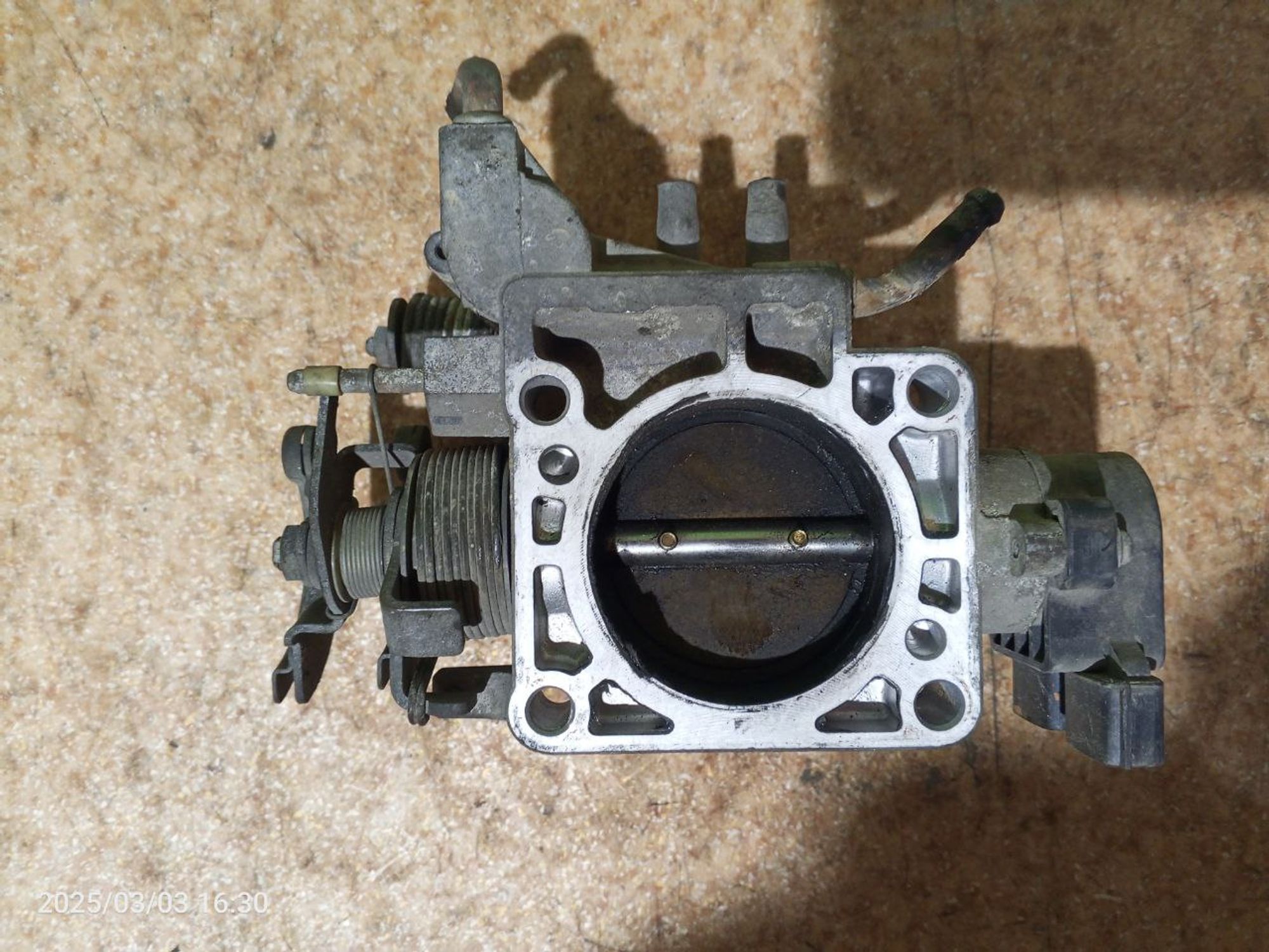 https://gcs.partsauto.market/rn-stockpro.appspot.com/thmbs/userImages/7cfef6f3f711b4301ce5946b404c3455/part/b1eaf9c7-6650-4e58-b32d-2ae6b8de3027_1741099927422.jpg