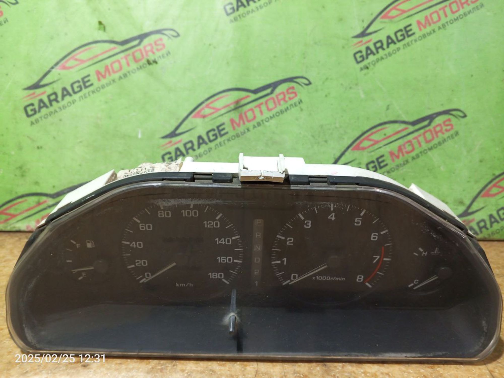 Щиток панель приборов Nissan Cefiro A32 1994 VQ20