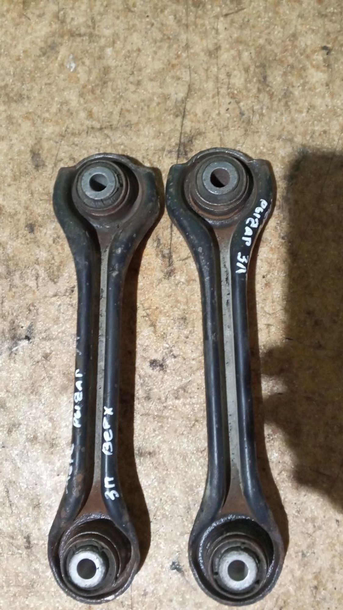 https://gcs.partsauto.market/rn-stockpro.appspot.com/thmbs/userImages/7cfef6f3f711b4301ce5946b404c3455/part/c82c9225-3c58-46d7-810b-7a6823a290b5_1735212594938.jpg