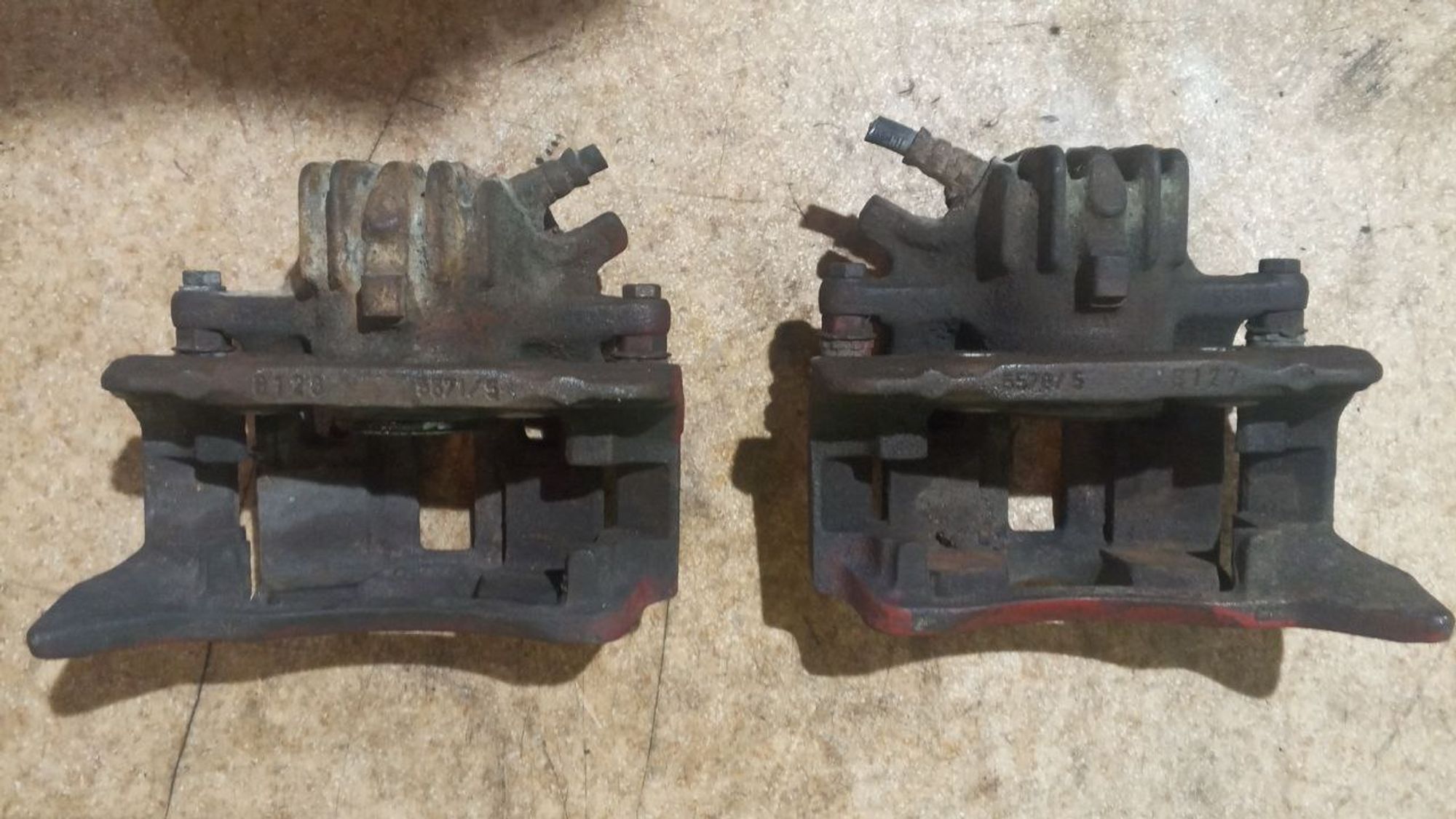 https://gcs.partsauto.market/rn-stockpro.appspot.com/thmbs/userImages/7cfef6f3f711b4301ce5946b404c3455/part/c9448db2-4fde-4c1c-9312-8a0d2649a668_1737703649391.jpg
