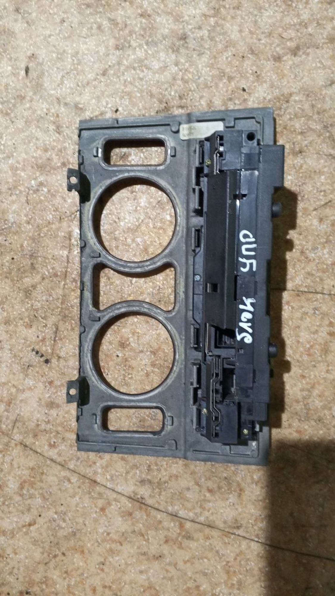 https://gcs.partsauto.market/rn-stockpro.appspot.com/thmbs/userImages/7cfef6f3f711b4301ce5946b404c3455/part/cb8e3693-b66c-413d-ac9d-836a0b805c06_1734935285939.jpg