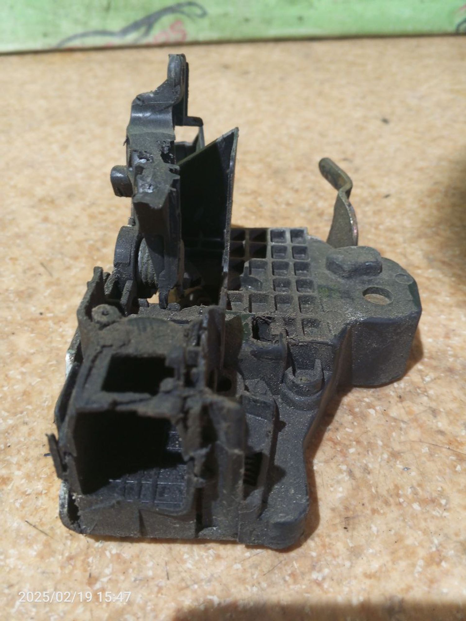 https://gcs.partsauto.market/rn-stockpro.appspot.com/thmbs/userImages/7cfef6f3f711b4301ce5946b404c3455/part/cd3f2f79-343f-47ce-9a13-3167d2501733_1740033112394.jpg