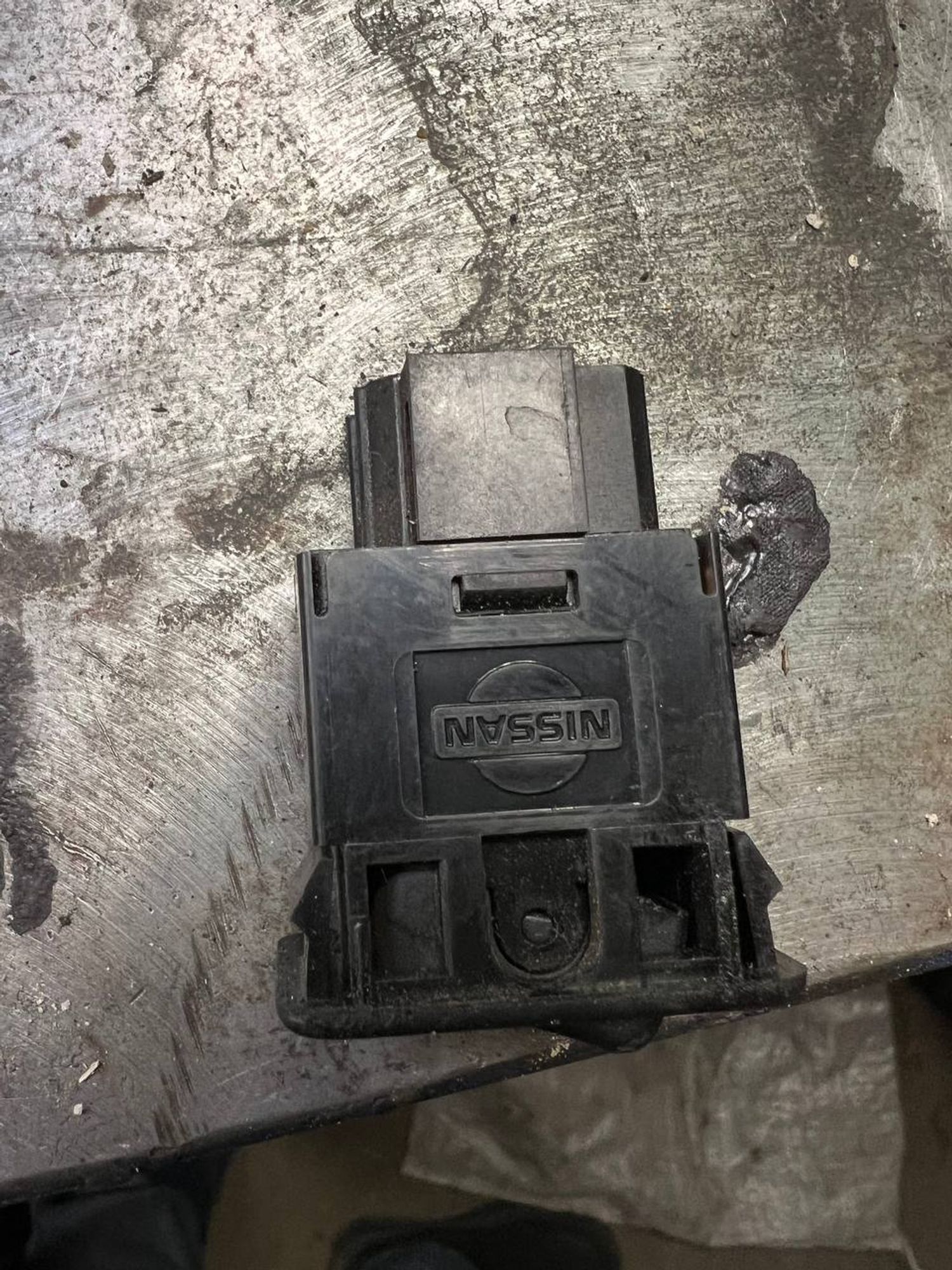 https://gcs.partsauto.market/rn-stockpro.appspot.com/thmbs/userImages/7cfef6f3f711b4301ce5946b404c3455/part/d9155ccf-9805-4c82-9dbe-f2afbe1f8717_1743412224971.jpg