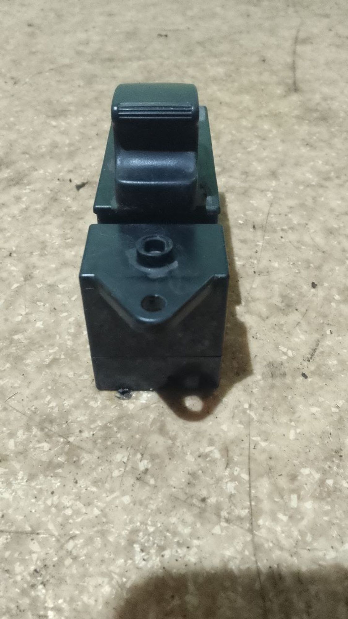 https://gcs.partsauto.market/rn-stockpro.appspot.com/thmbs/userImages/7cfef6f3f711b4301ce5946b404c3455/part/dd96d598-bba7-475d-879f-d361c03c7bbf_1747292714453.jpg