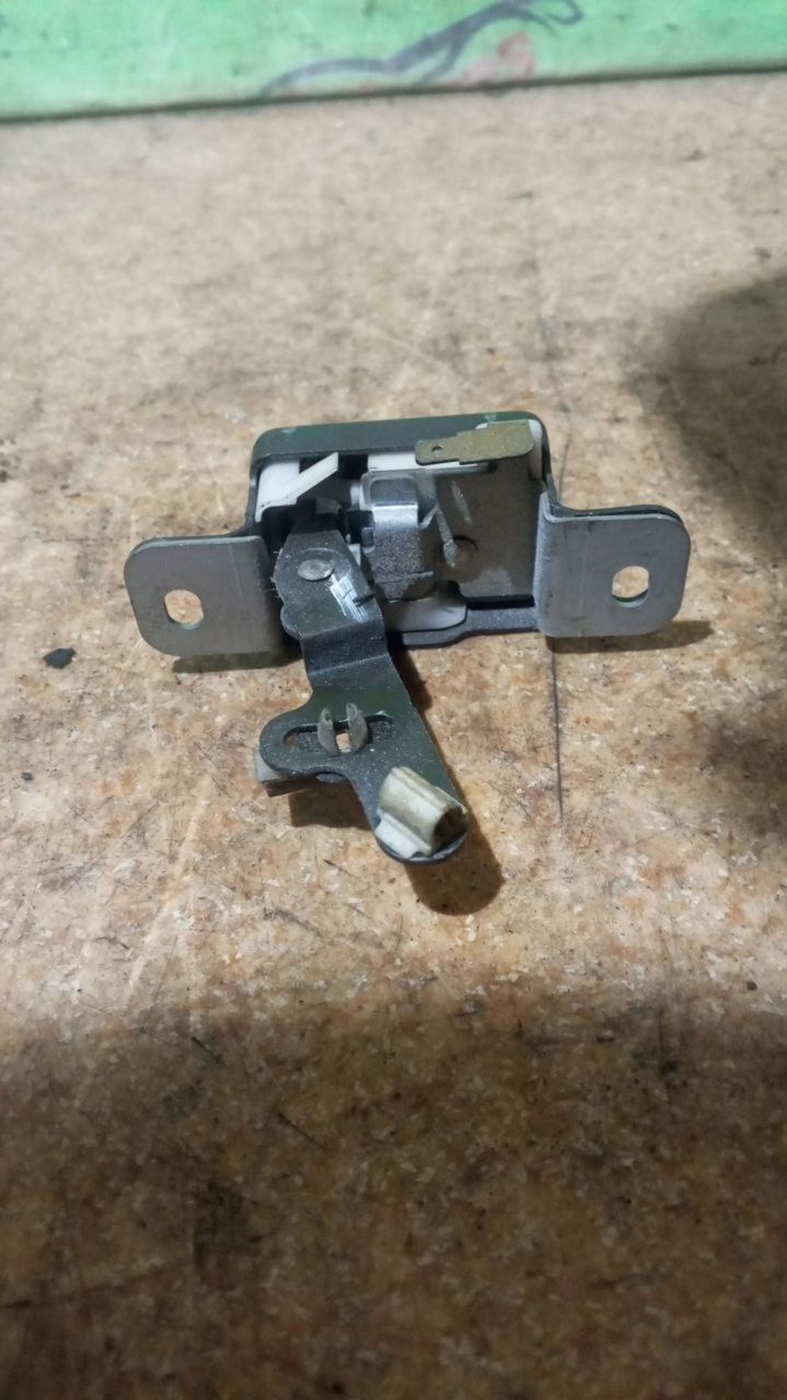 https://gcs.partsauto.market/rn-stockpro.appspot.com/thmbs/userImages/7cfef6f3f711b4301ce5946b404c3455/part/eafaaa75-5010-4009-8a14-ea9b8011120f_1737740798057.jpg