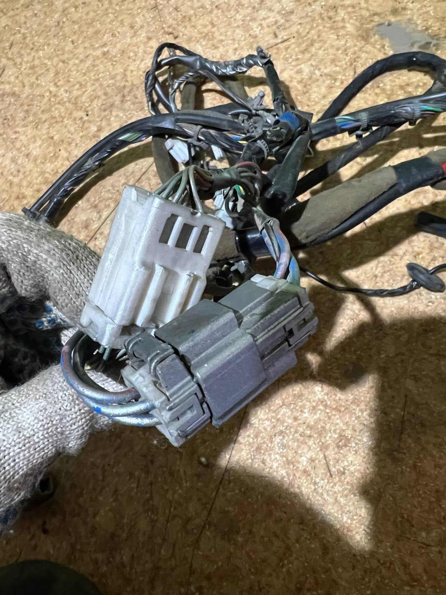 https://gcs.partsauto.market/rn-stockpro.appspot.com/thmbs/userImages/7cfef6f3f711b4301ce5946b404c3455/part/f5a250f6-4d1d-48e7-ae13-d01e2f7f9a80_1747298261168.jpg