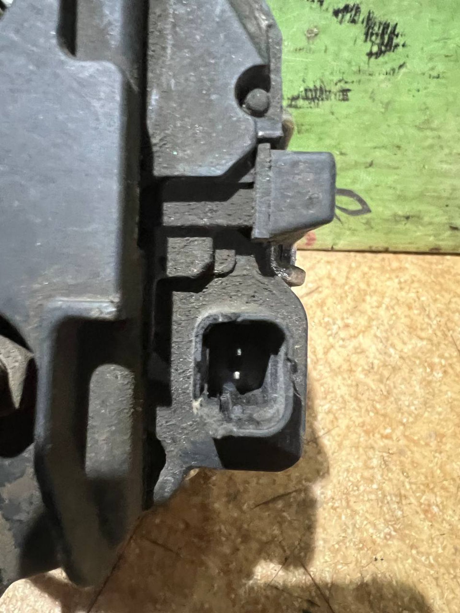 https://gcs.partsauto.market/rn-stockpro.appspot.com/thmbs/userImages/7cfef6f3f711b4301ce5946b404c3455/part/f5fa791d-072b-4de4-aae4-3c1670aec505_1747387809092.jpg