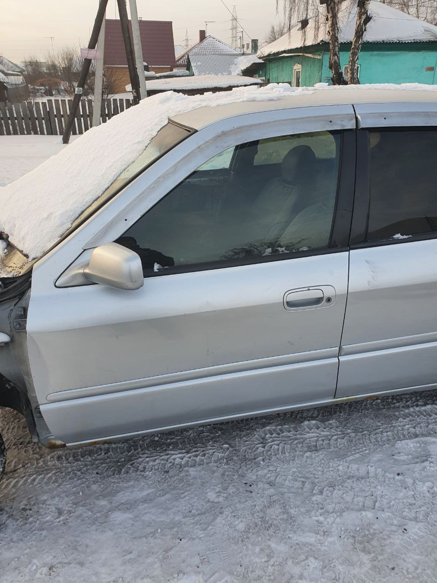 Дверь передняя левая Toyota Camry V40 (1994—1998)