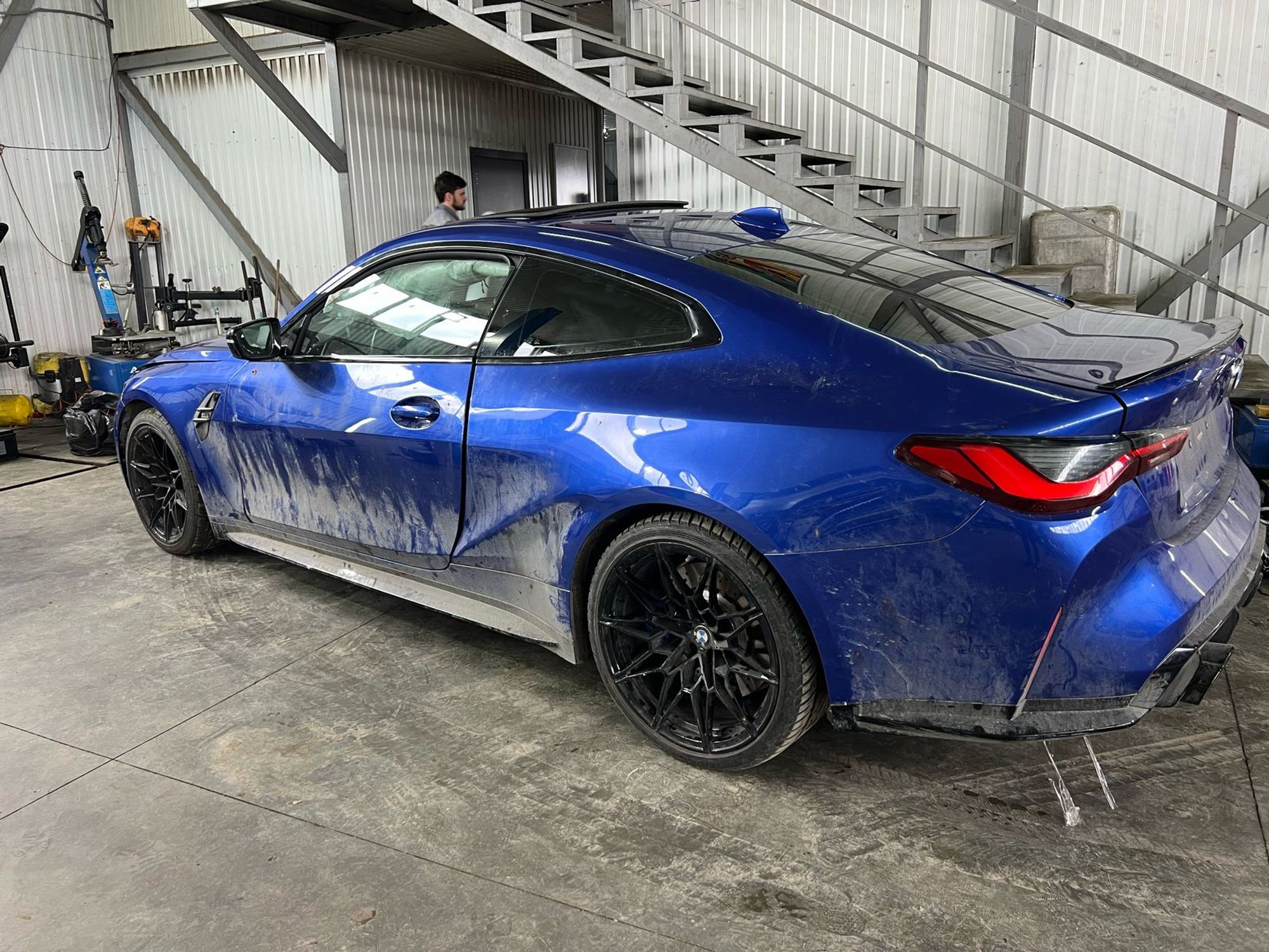 https://gcs.partsauto.market/rn-stockpro.appspot.com/thmbs/userImages/82798d1dea2c19ada63d093c70529e74/car/417dee77-1aa2-4709-8a8e-b40504f0db5e_1744618517431.jpg