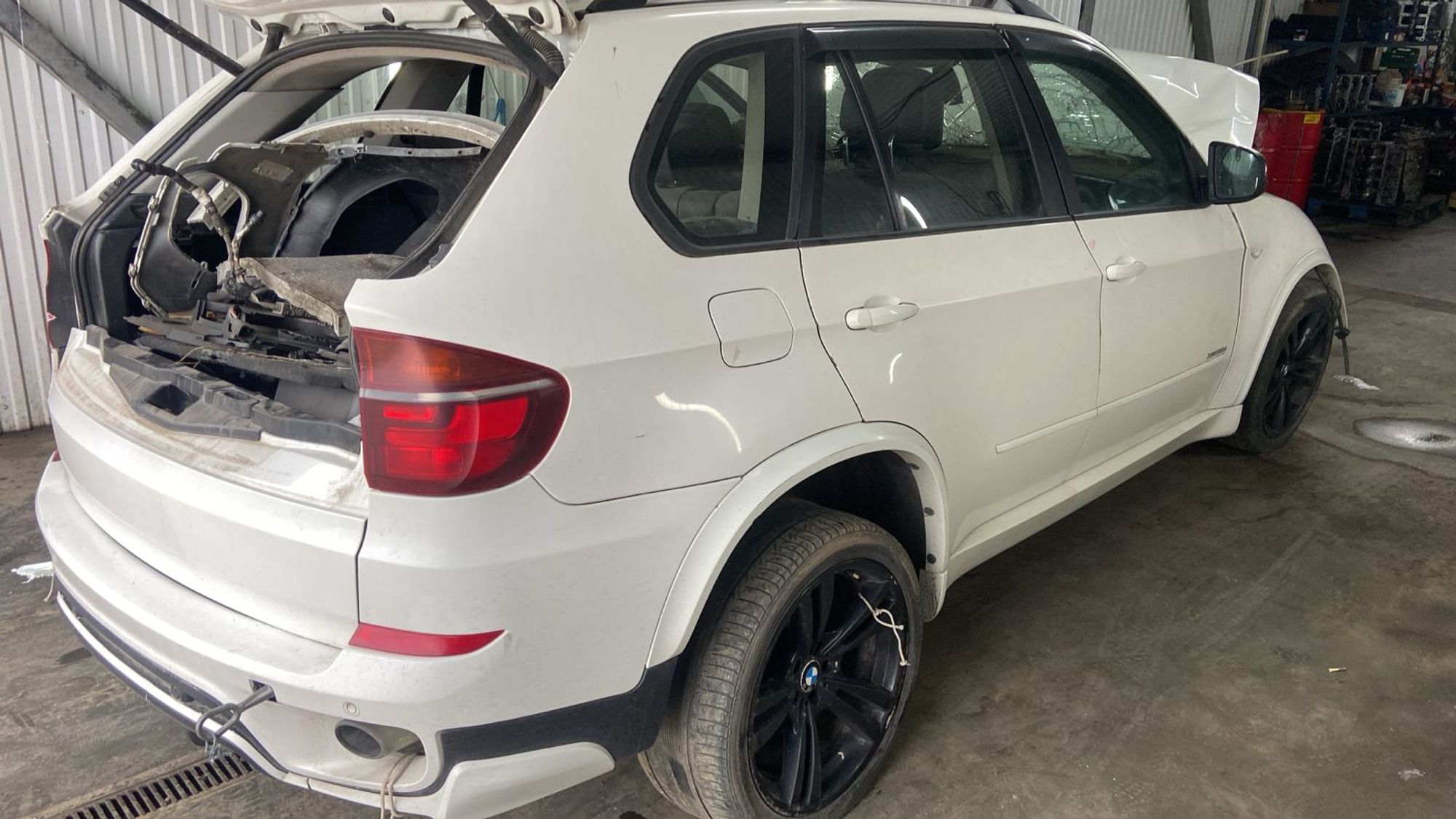 https://gcs.partsauto.market/rn-stockpro.appspot.com/thmbs/userImages/82798d1dea2c19ada63d093c70529e74/car/93c6c267-1277-4c49-afb7-530986b94fa0_1715783016584.jpg