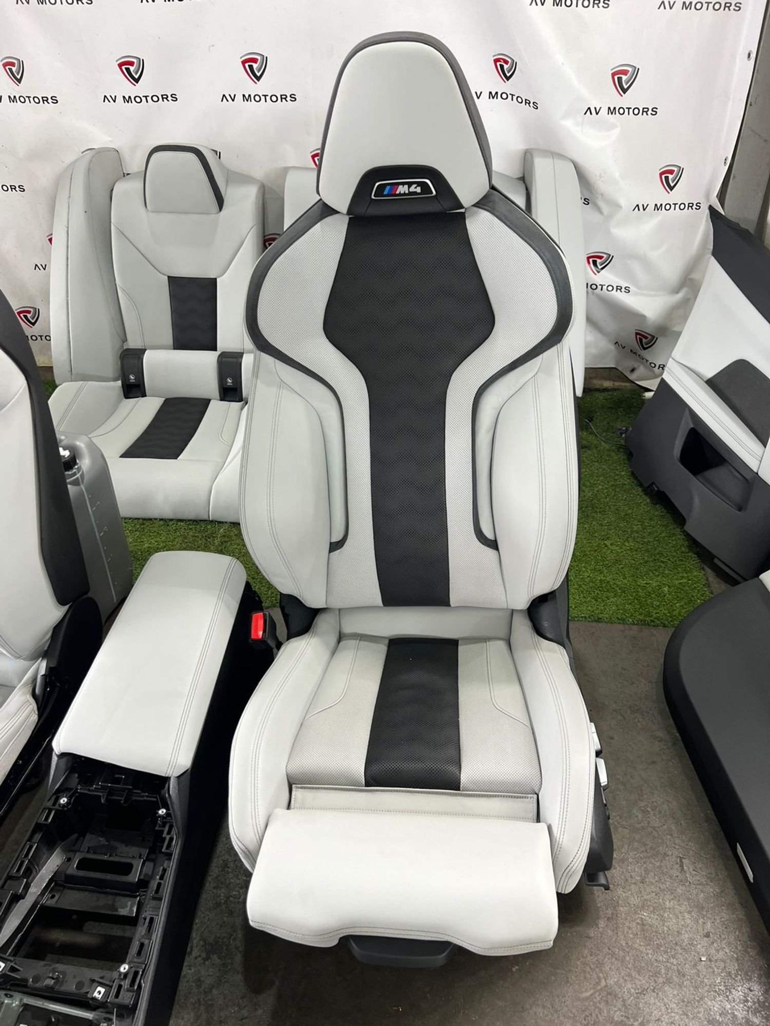 https://gcs.partsauto.market/rn-stockpro.appspot.com/thmbs/userImages/82798d1dea2c19ada63d093c70529e74/part/047c097e-4077-4442-8358-7b2222cbb193_1748525733503.jpg