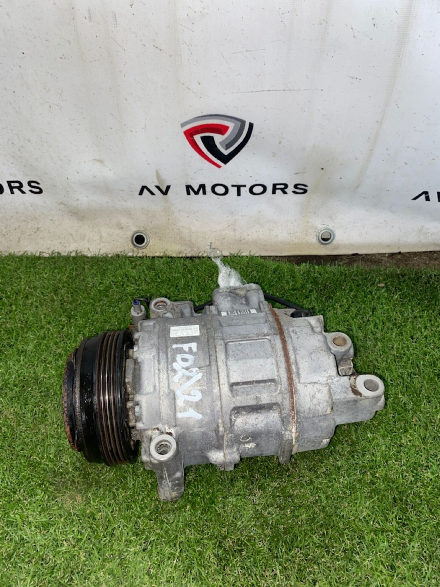 BMW 7 F01 F02 X6 F16 Компрессор кондиционера N63