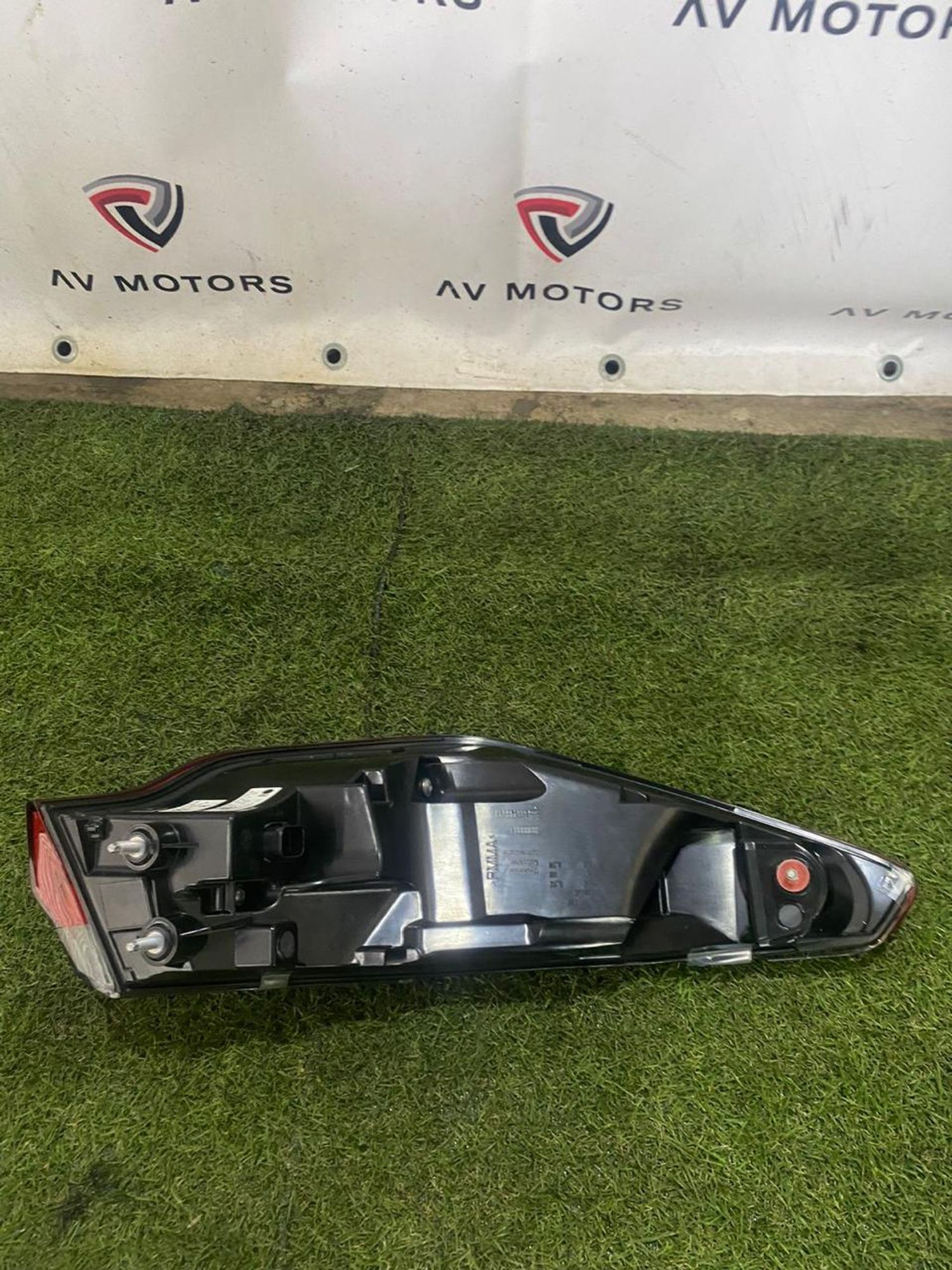 https://gcs.partsauto.market/rn-stockpro.appspot.com/thmbs/userImages/82798d1dea2c19ada63d093c70529e74/part/1b5946ed-3c86-4c6b-9bf4-066909ebf4af_1748505760213.jpg