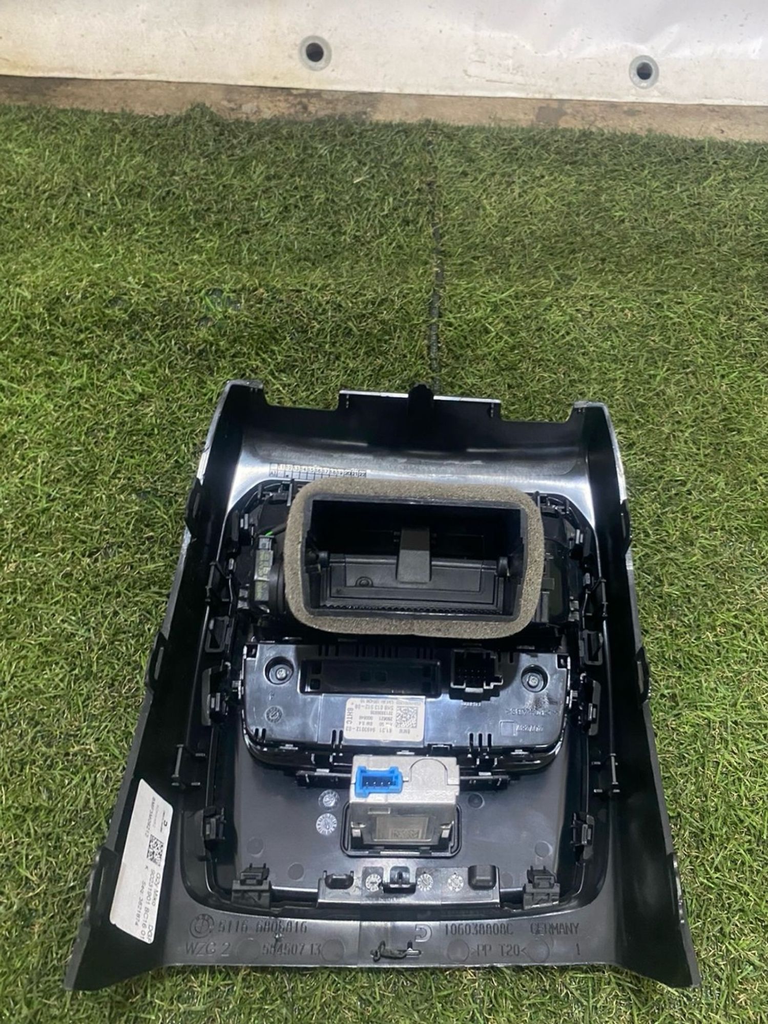 https://gcs.partsauto.market/rn-stockpro.appspot.com/thmbs/userImages/82798d1dea2c19ada63d093c70529e74/part/1ccb461d-de4f-43b2-b7bf-7fef5cdff1b1_1748427960054.jpg