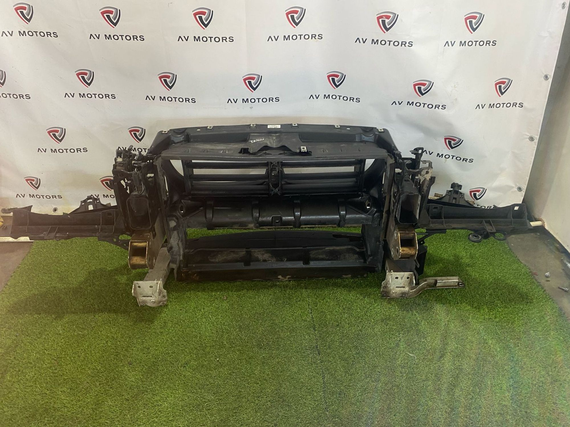 https://gcs.partsauto.market/rn-stockpro.appspot.com/thmbs/userImages/82798d1dea2c19ada63d093c70529e74/part/2aed9aff-8e5a-4dd4-b4d8-ff82bf0a959e_1746014675055.jpg