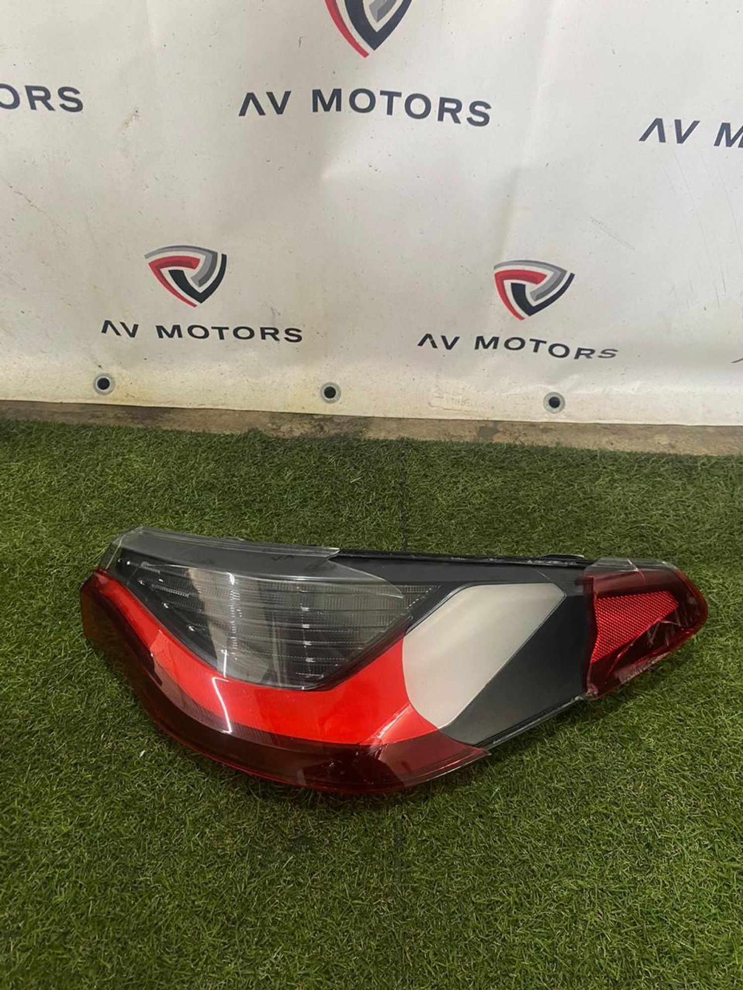 https://gcs.partsauto.market/rn-stockpro.appspot.com/thmbs/userImages/82798d1dea2c19ada63d093c70529e74/part/30a225b2-aef1-4798-aa80-ba45c7ca4efa_1748505758204.jpg