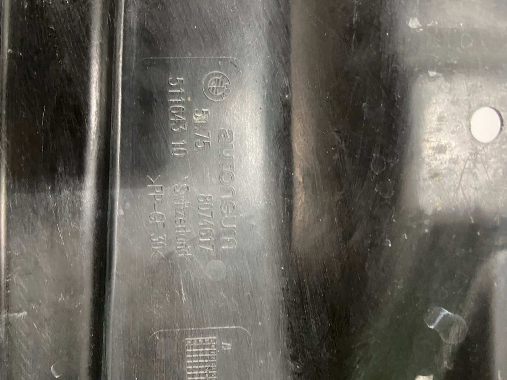 https://gcs.partsauto.market/rn-stockpro.appspot.com/thmbs/userImages/82798d1dea2c19ada63d093c70529e74/part/30b26c8d-3893-4837-9c58-414e7c97364e_1748939430945.jpg