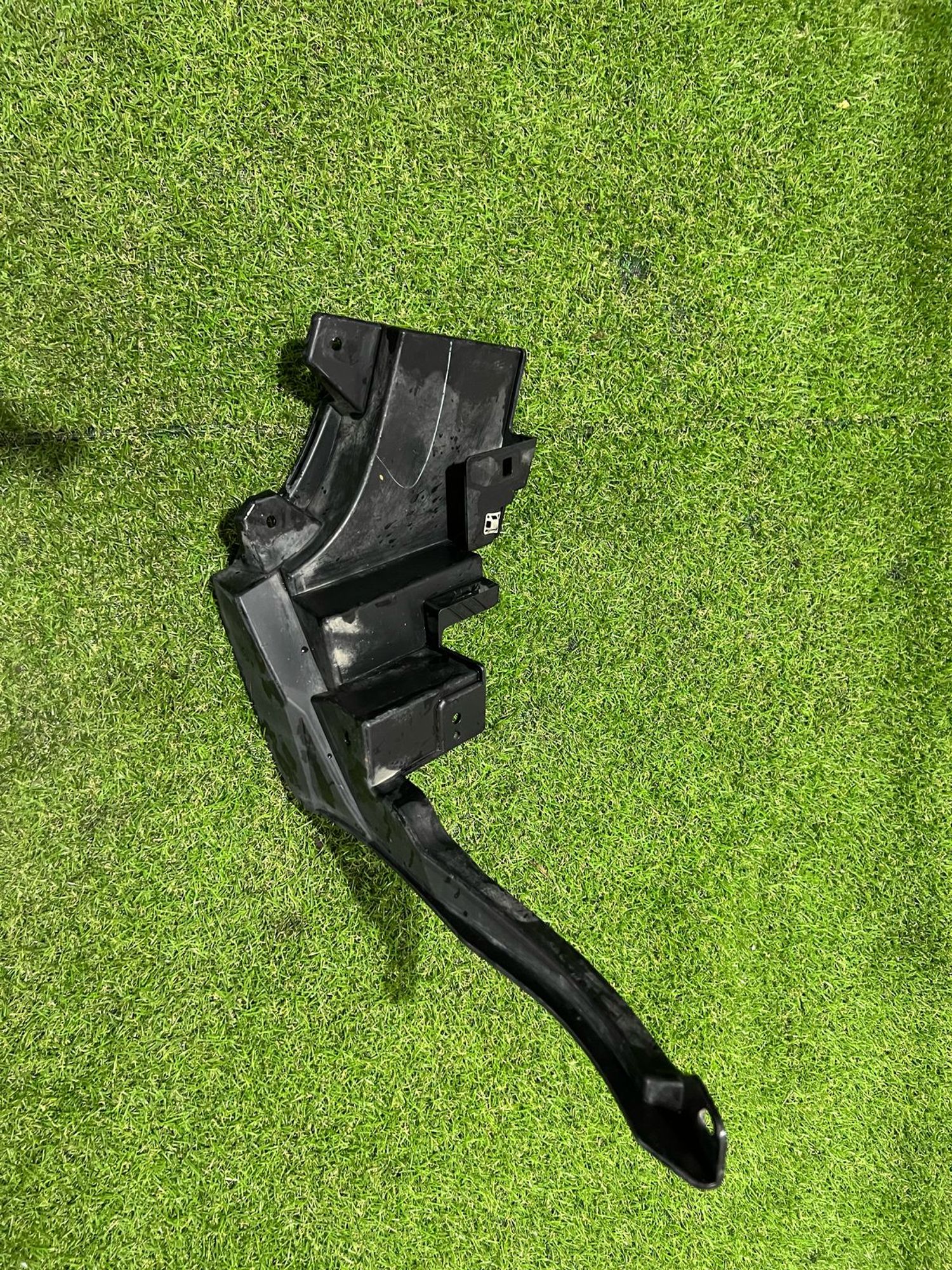 https://gcs.partsauto.market/rn-stockpro.appspot.com/thmbs/userImages/82798d1dea2c19ada63d093c70529e74/part/33266769-a641-4990-bbe8-1fc3a55b6eb0_1742480623672.jpg